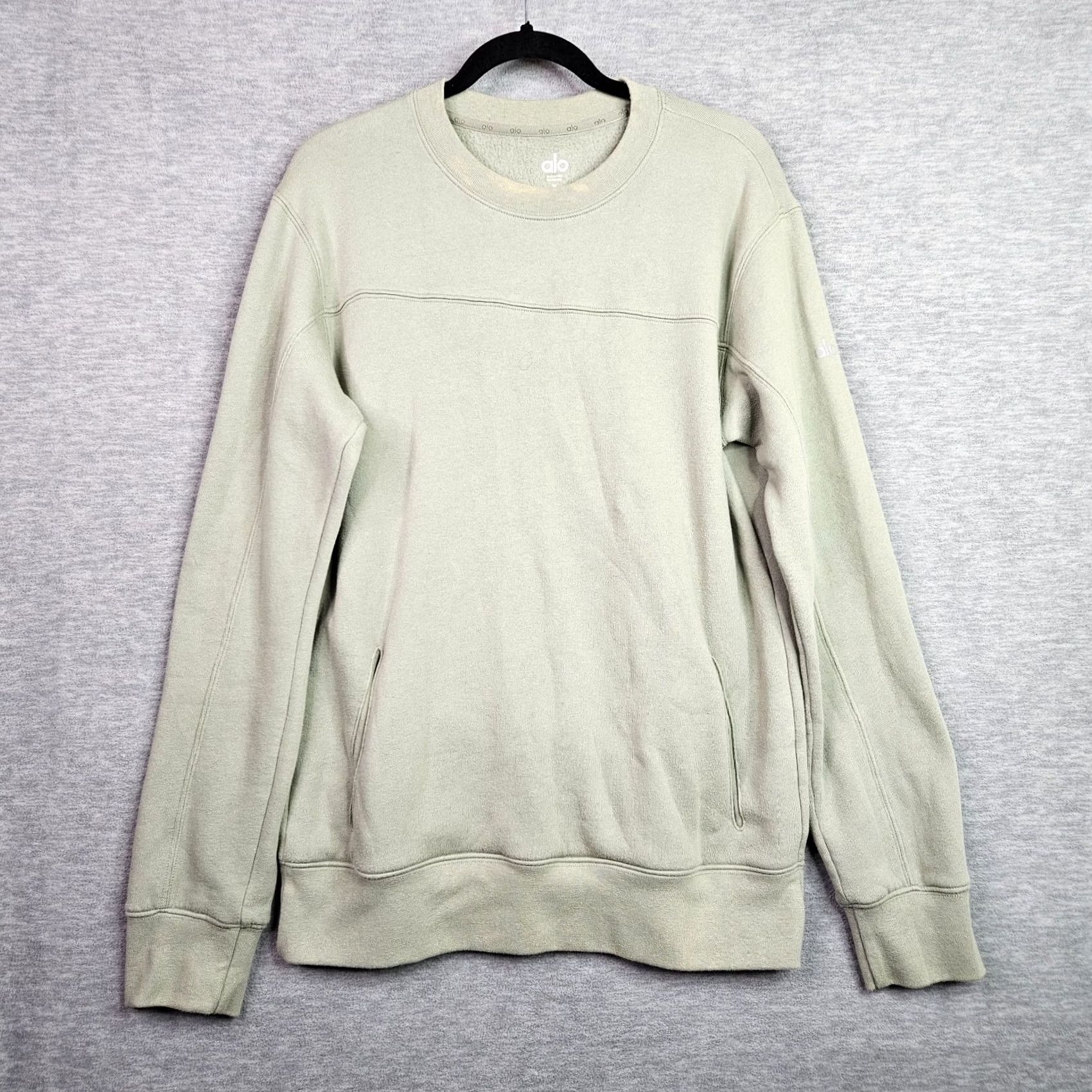 Alo ALO Sweatshirt Women’s M Sage Green Crewneck Pullover Activewear Cotton Polyester Fleece Logo Raglan Sleeve Regular Vintage No Size M / US 6-8 / IT 42-44 - 2 Thumbnail
