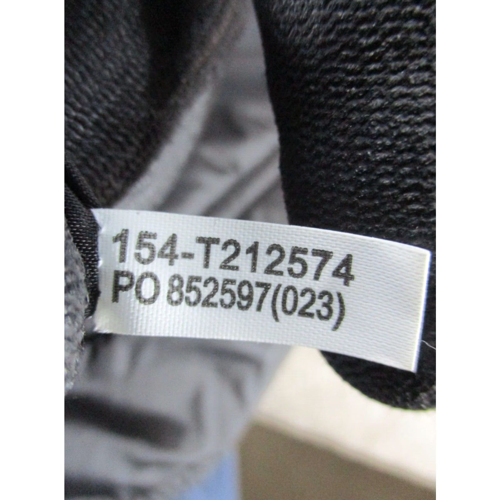 Tommy Bahama Tommy Bahama Vest Mens L Black Reversible Fleece Zip Stand-Up Collar Windbreaker Golf Hiking Walking Size L Mens Size US L / EU 52-54 / 3 - 6 Thumbnail