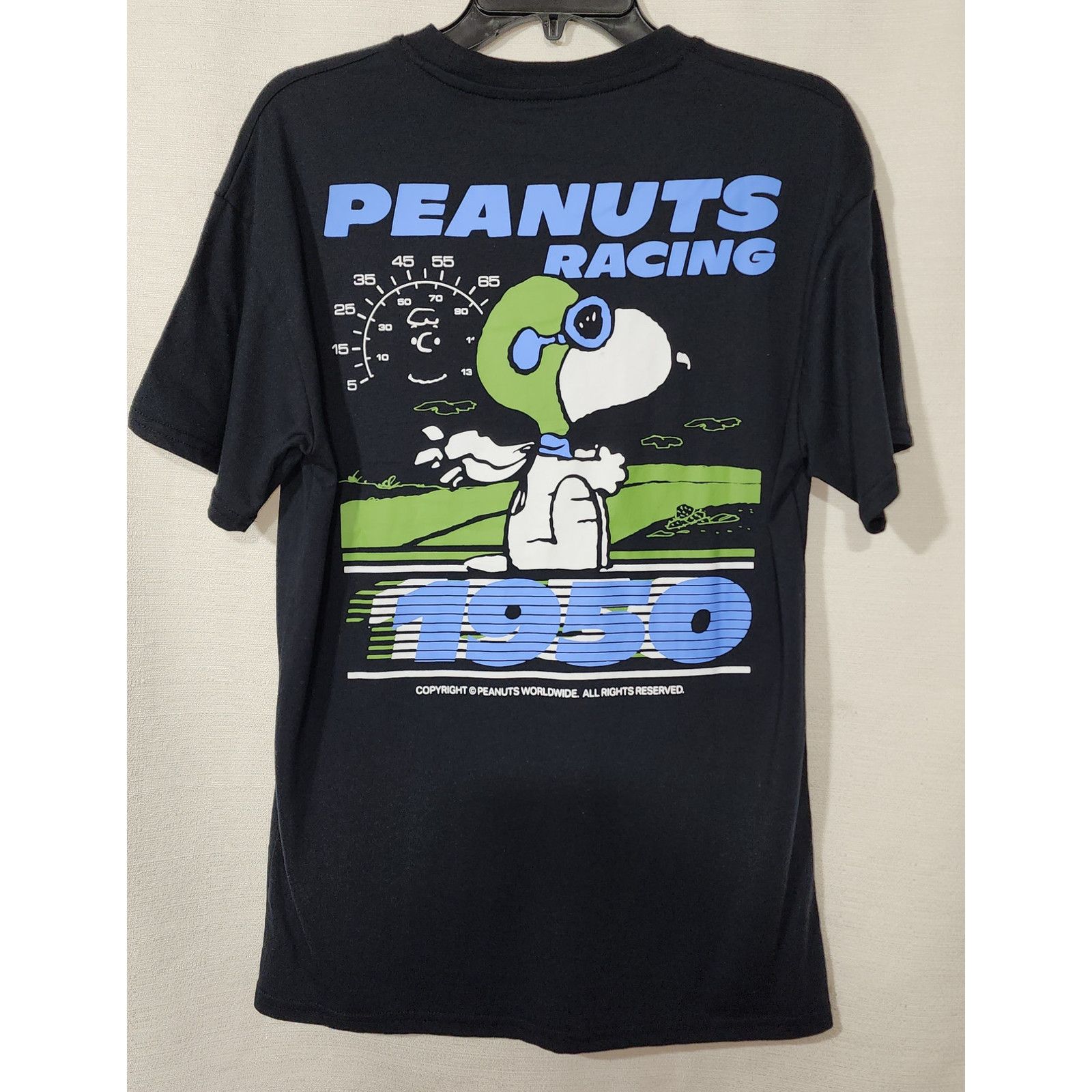 Peanuts Snoopy ''Peanuts racing 1950'' men's black shirt medium Size US M / EU 48-50 / 2 - 1 Thumbnail
