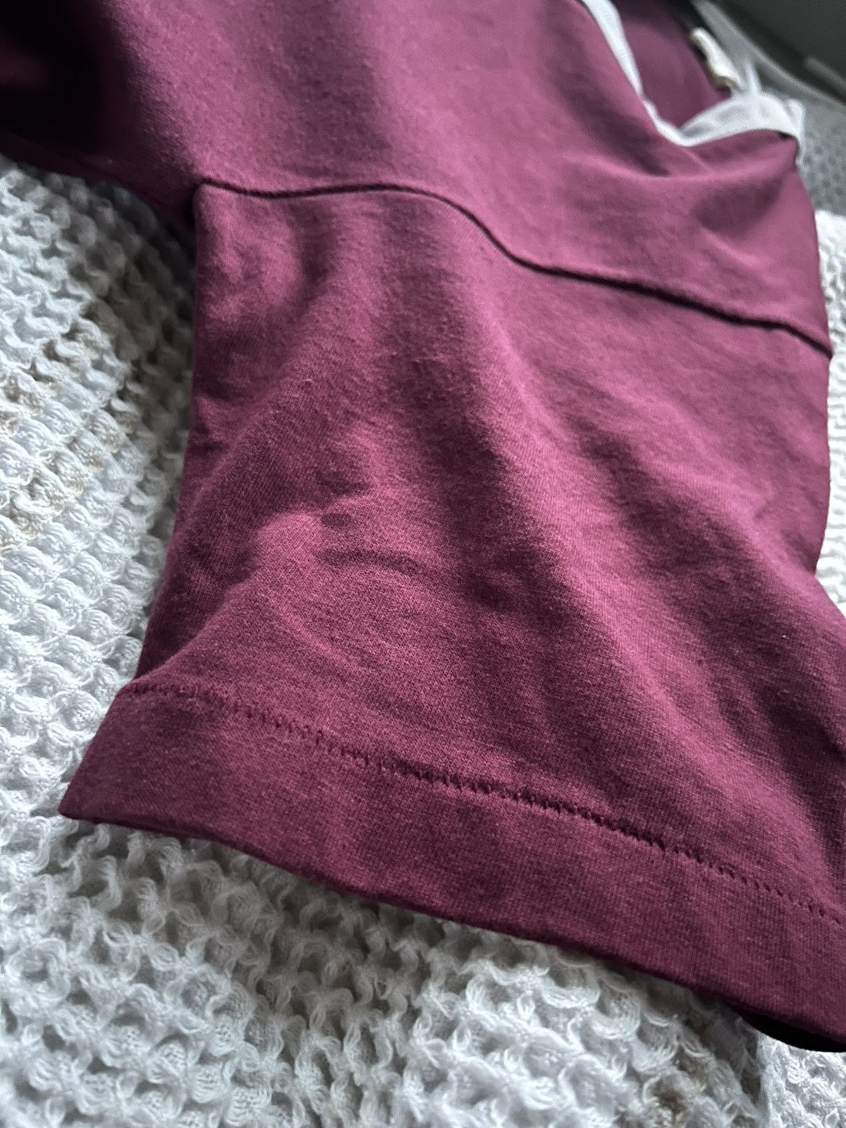 MCM Single Stitch Vintage Phillies Perfect Condition Maroon Tee Size US S / EU 44-46 / 1 - 3 Thumbnail