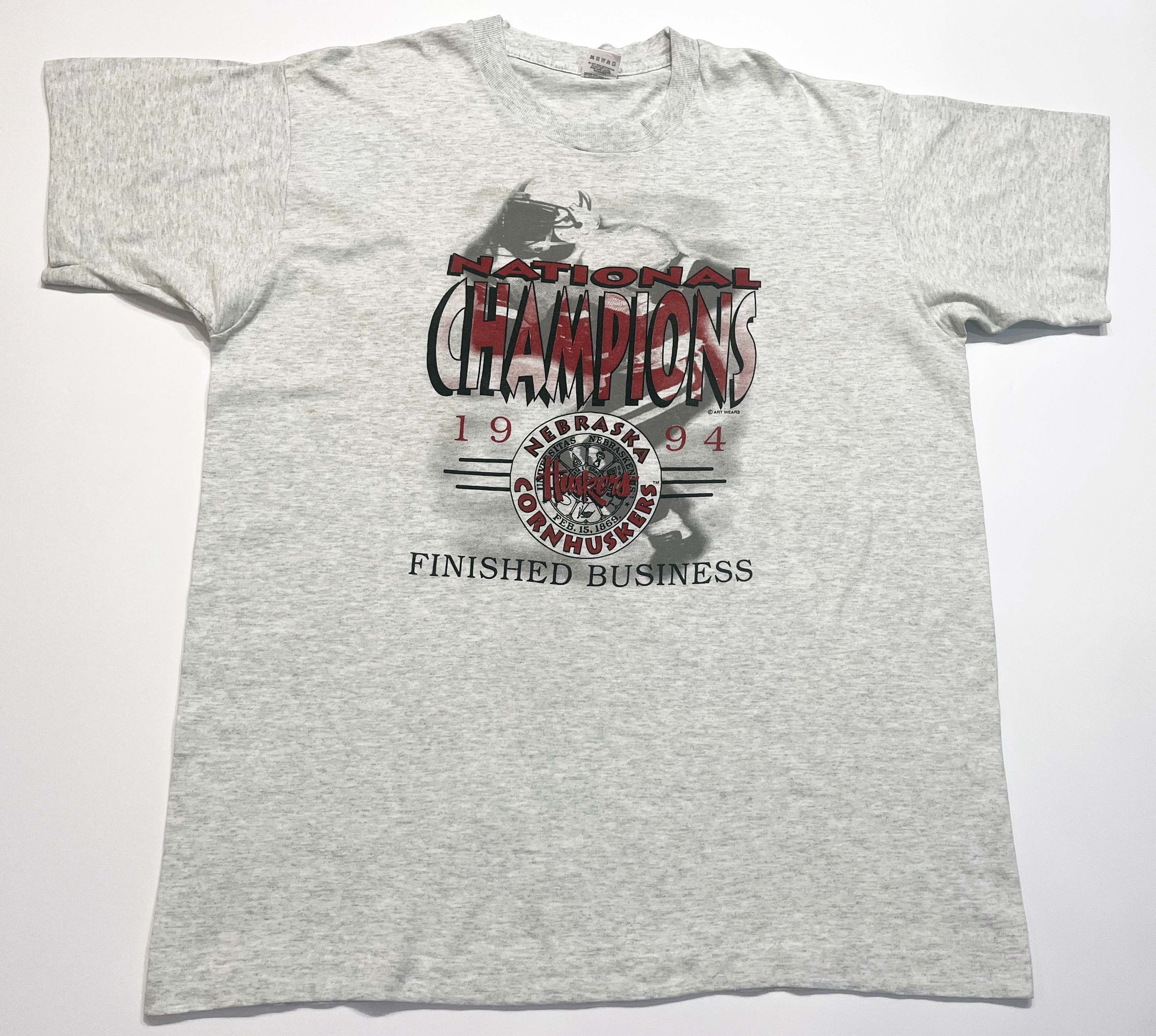 Fruit Of The Loom Vintage Fruit of the Loom NCAA Nebraska Cornhuskers T-Shirt Size US XL / EU 56 / 4 - 1 Thumbnail