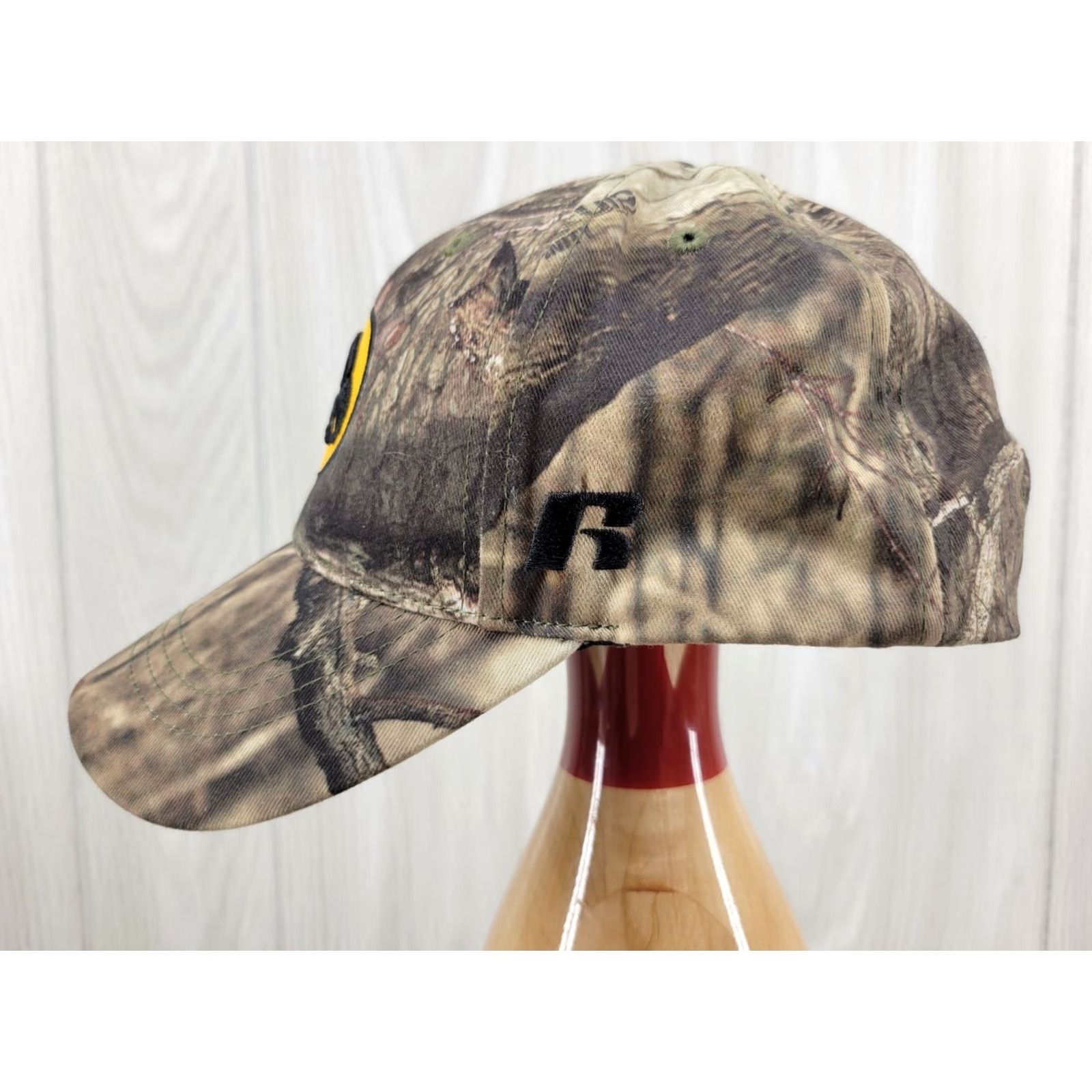 Russell Athletic Iowa Hawkeyes Camouflage Hat Russell Athletics Strapback Mossy Oak College Baseball Cap Men Adjustable Green College Army 90s (if applicable) Size ONE SIZE - 4 Thumbnail