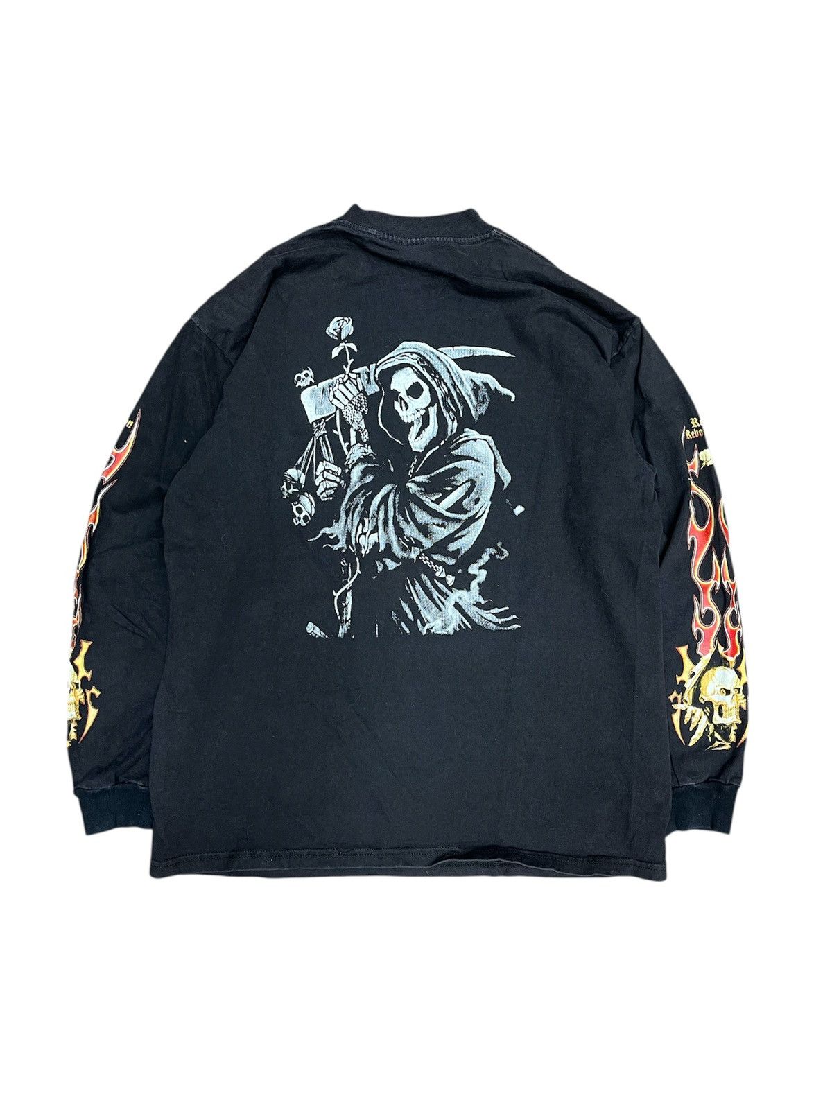 Vintage Vintage Santa Muerte Longsleeve Size L Size US L / EU 52-54 / 3 - 2 Thumbnail