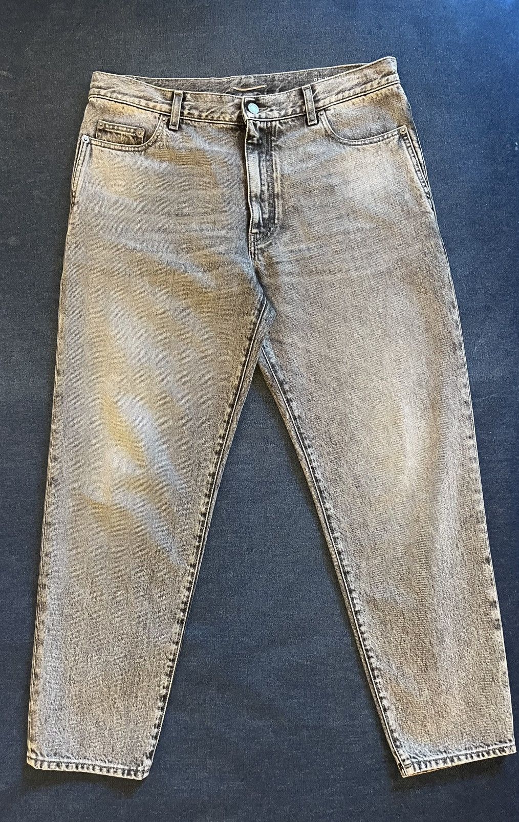 Saint Laurent Paris Saint Laurent Paris, Carrot Denim Pants in gray, D-26 34 Size US 34 / EU 50 - 1 Thumbnail