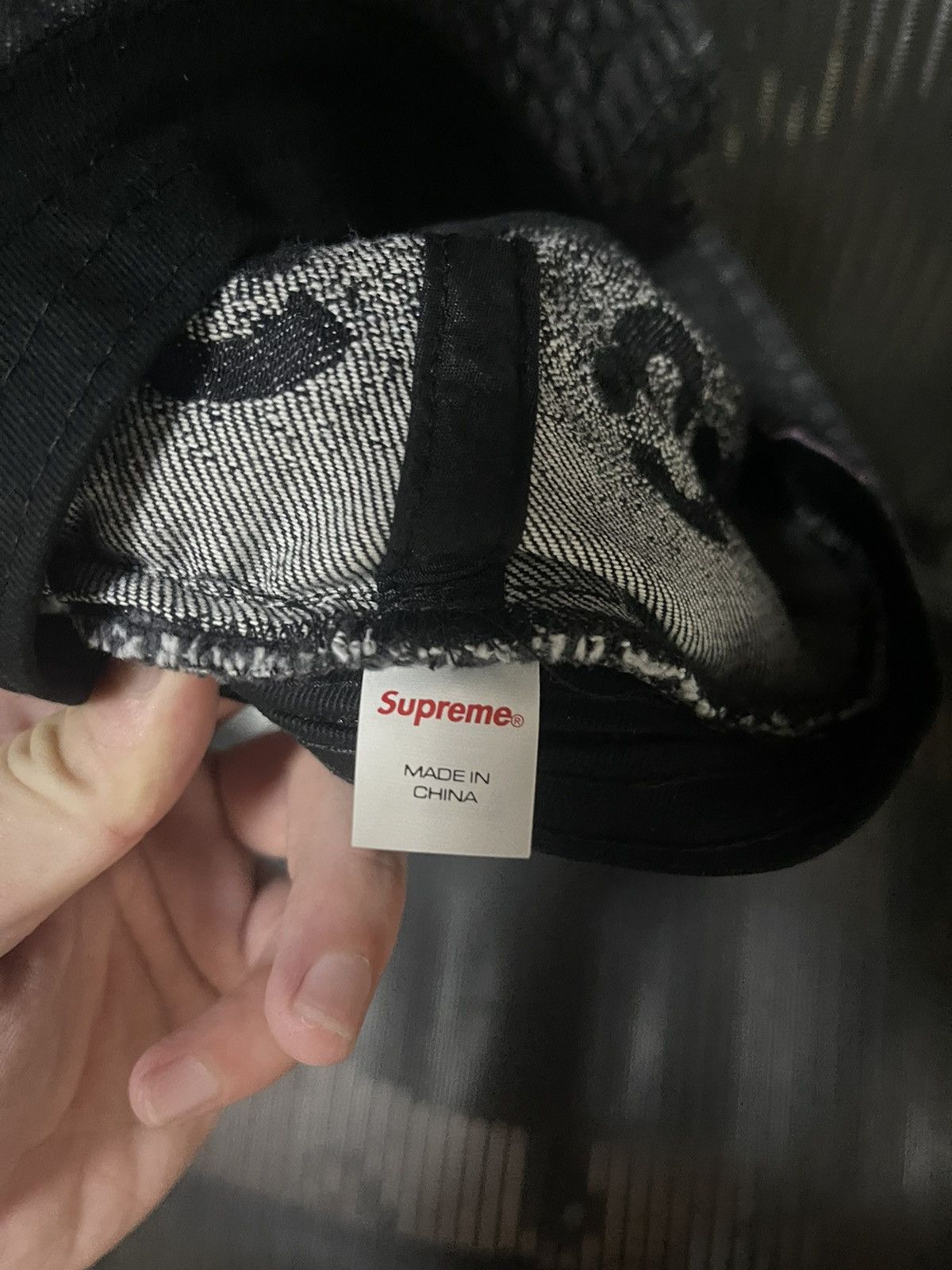 Supreme Supreme black fade jacquard denim crusher s/m Size ONE SIZE - 4 Thumbnail