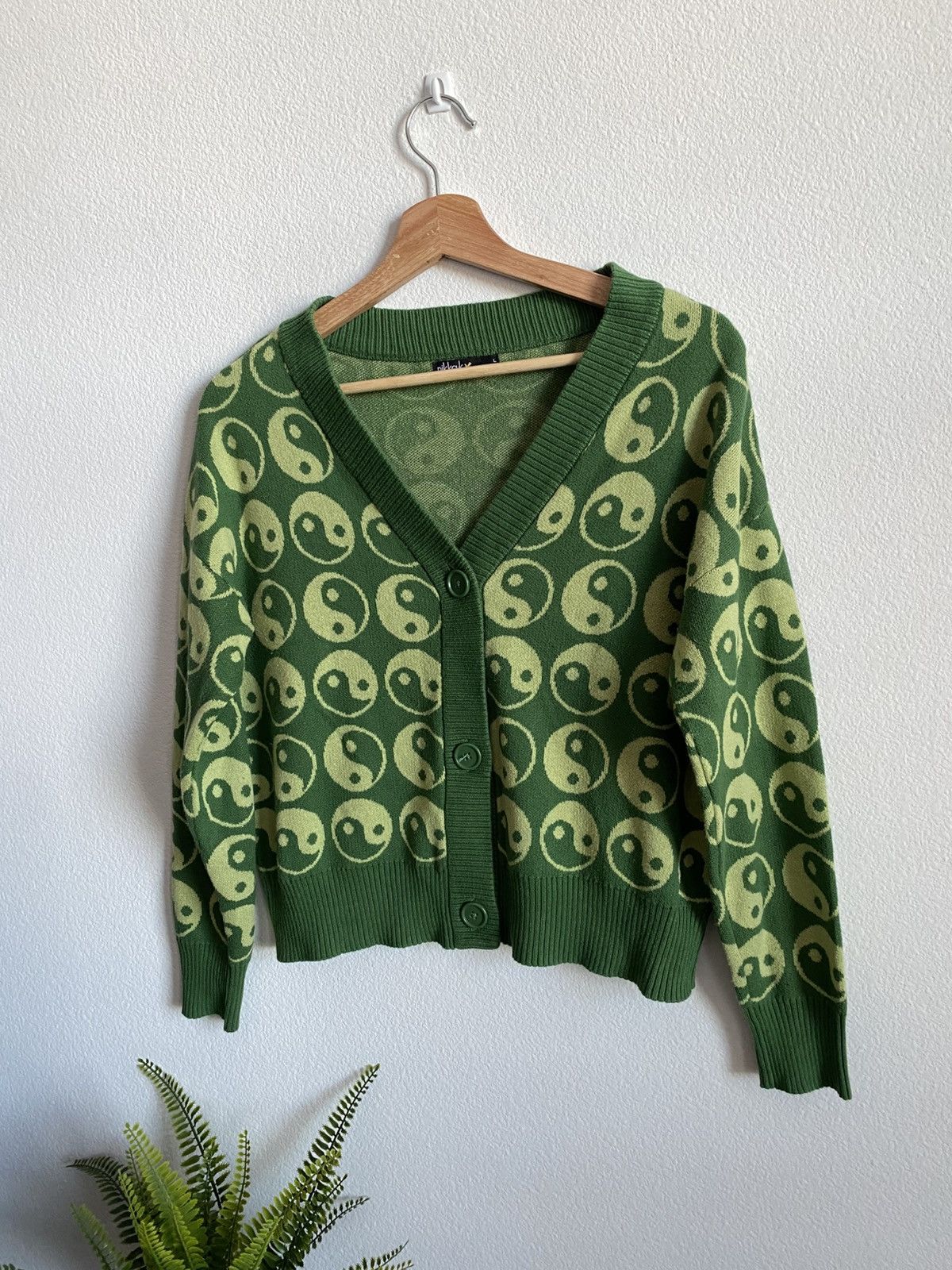 Other Yin Yang Cropped Knit Cardigan Sweater Size L / US 10 / IT 46 - 3 Thumbnail