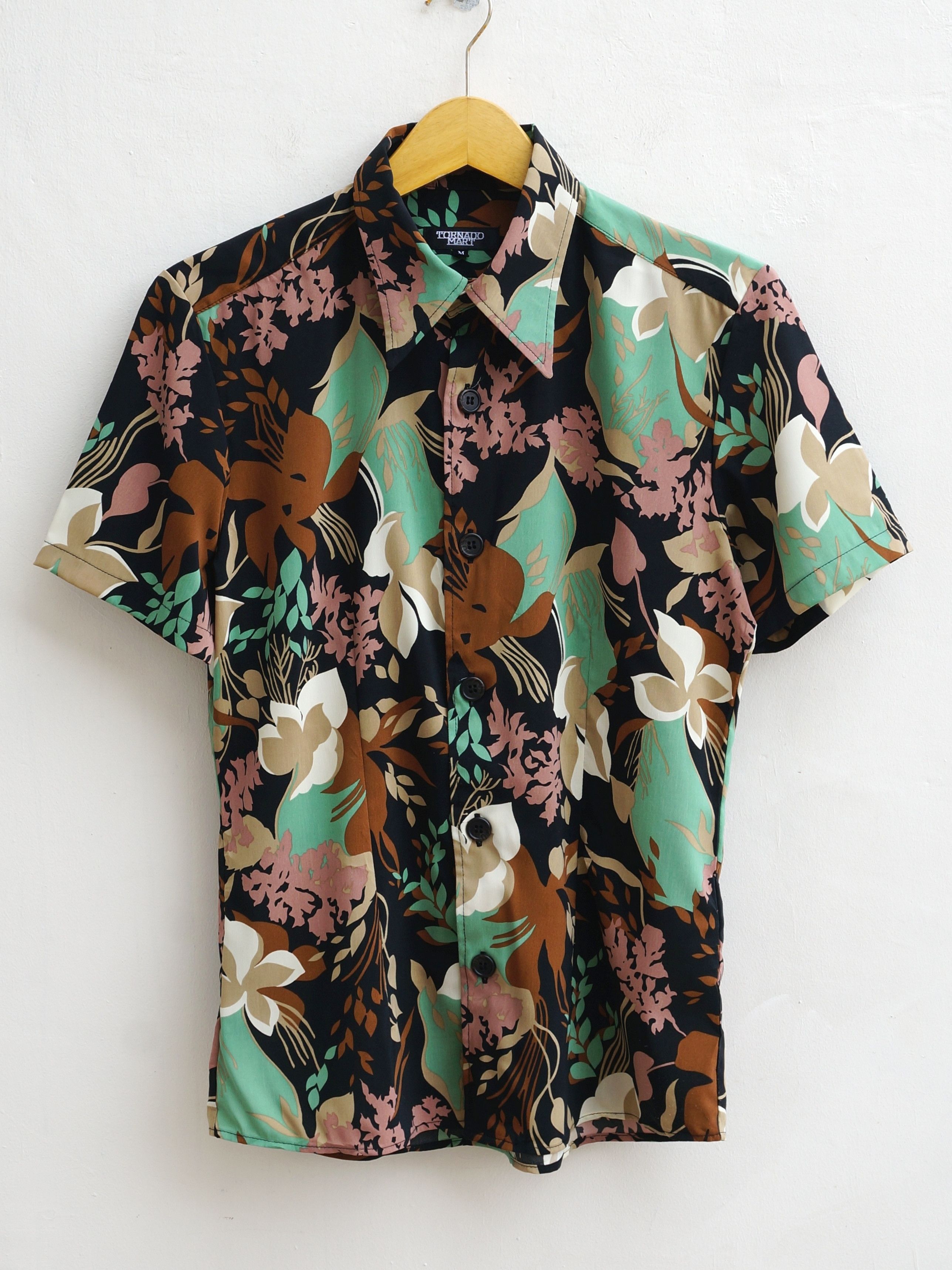 image of Tornado Mart Floral Shirt, Men's (Size Medium)