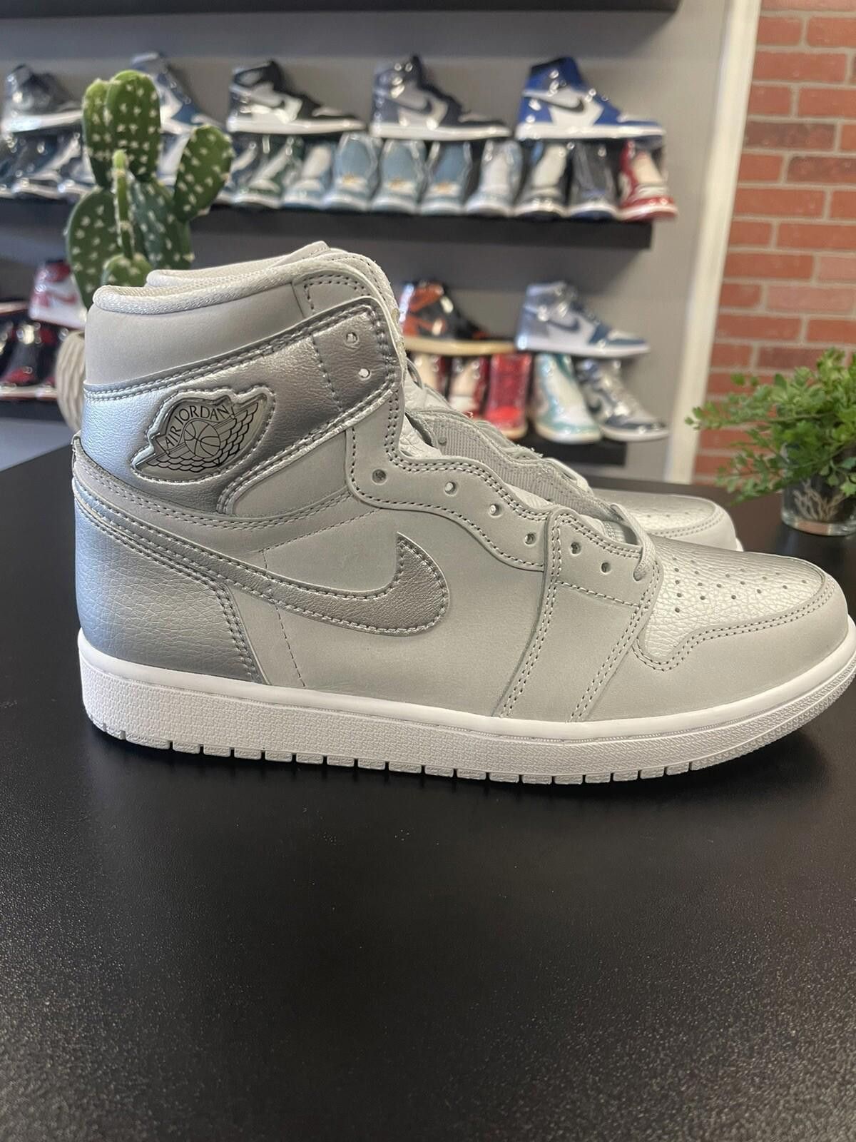 Jordan Brand Jordan 1 Retro High CO Japan Neutral Grey (2020) Size 9.5m Size US 9.5 / EU 42-43 - 7 Thumbnail