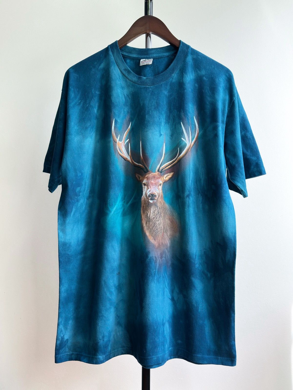 Vintage Vintage Harlequin Deer Animal Graphic Tee Size US XL / EU 56 / 4 - 1 Thumbnail