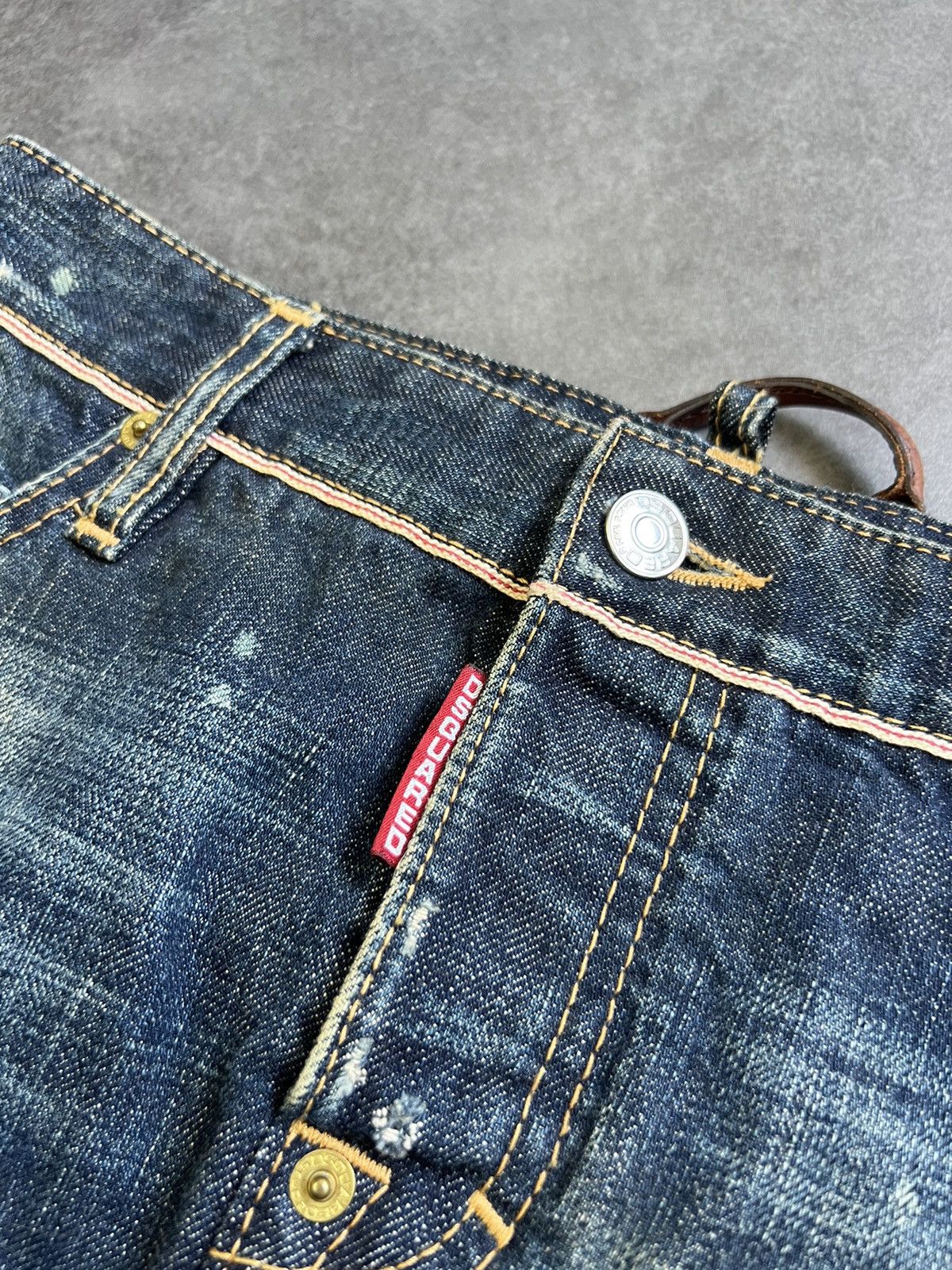 Dsquared2 VINTAGE DSQUARED2 AVANT GARDE MINI JEANS SKIRT Size 26" / US 2 / IT 38 - 12 Thumbnail