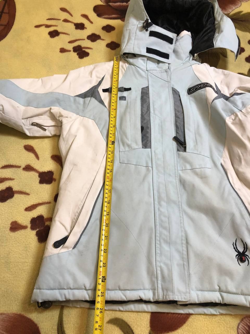 Spyder Vintage Spyder Ski Jacket Jet Black Nylon Womens 90s Size M / US 6-8 / IT 42-44 - 3 Thumbnail