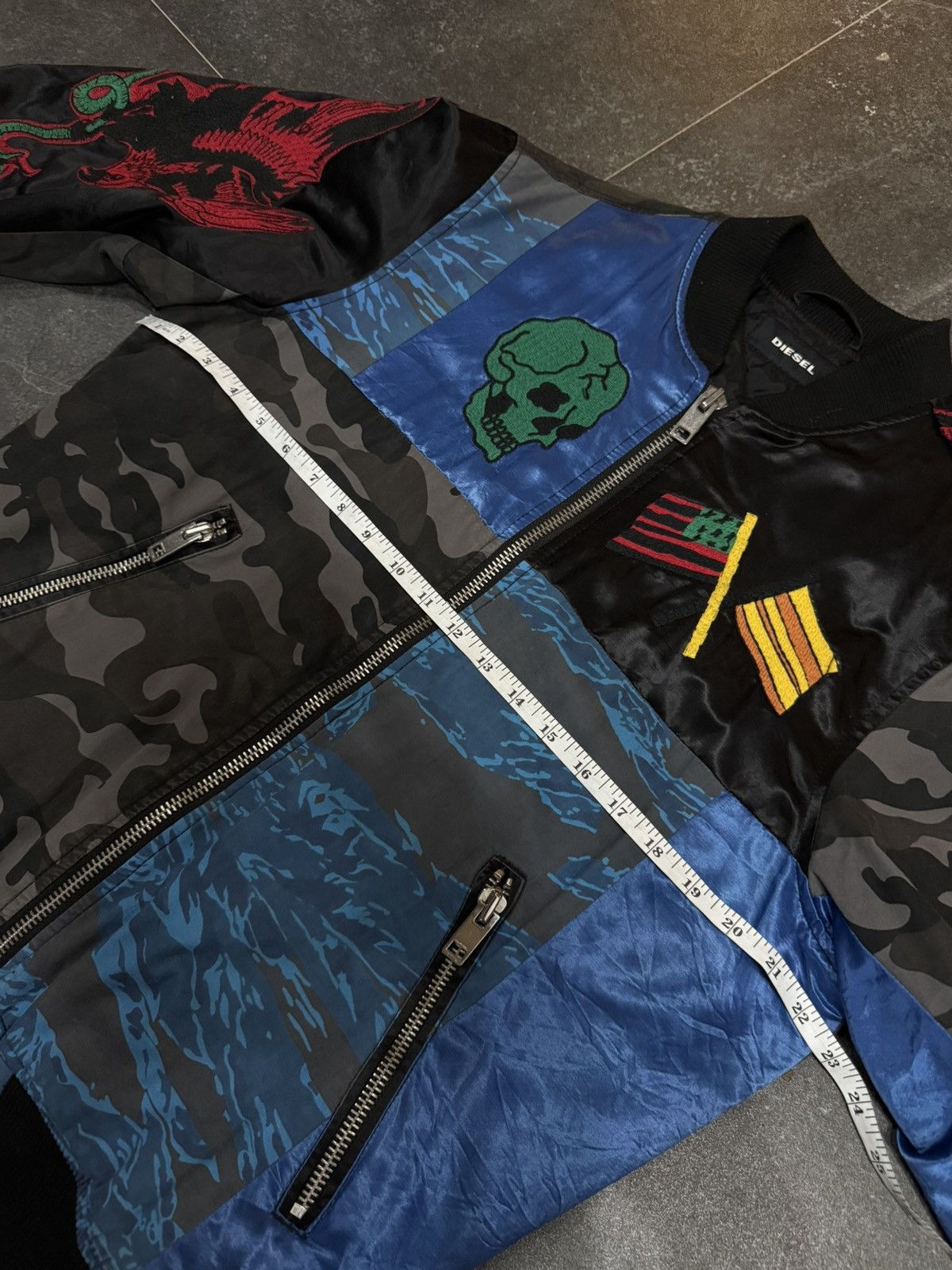 Diesel Very Rare Diesel Men Sukajan Skull Patchwork Zip-Up Size US L / EU 52-54 / 3 - 16 Thumbnail