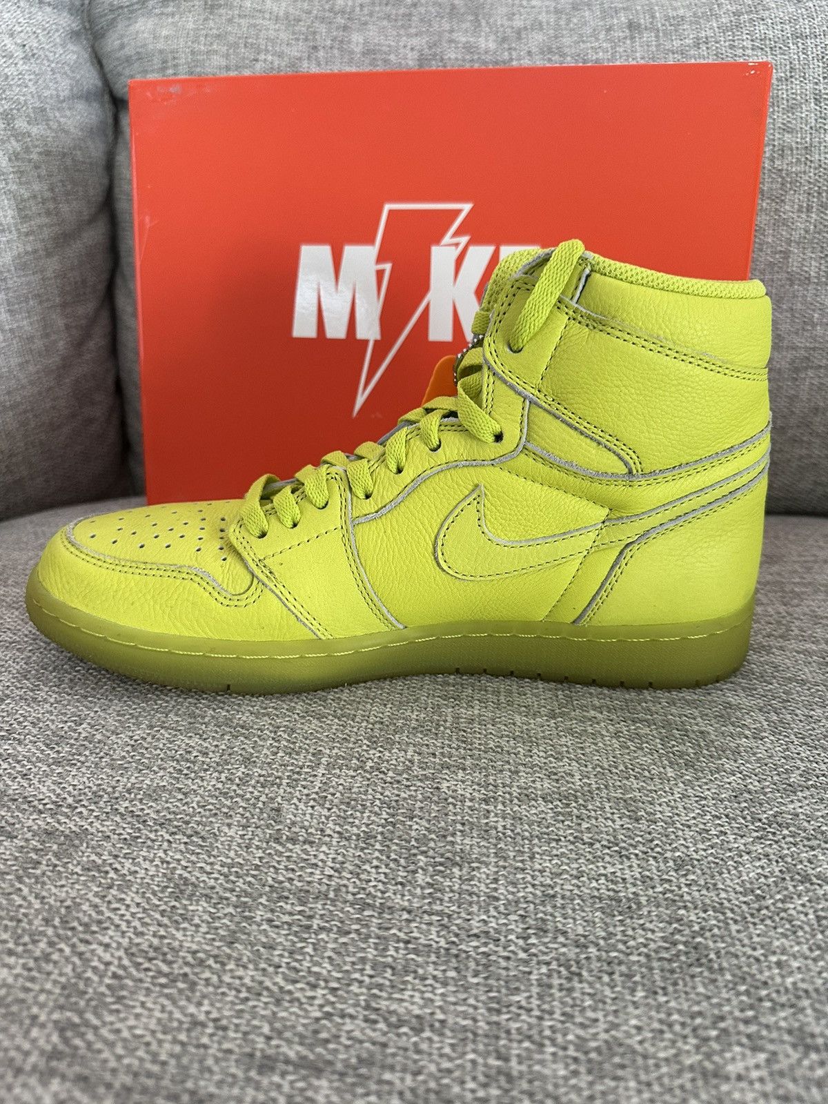 Jordan Brand Jordan 1 Retro High Gatorade Cyber Size US 9.5 / EU 42-43 - 6 Thumbnail