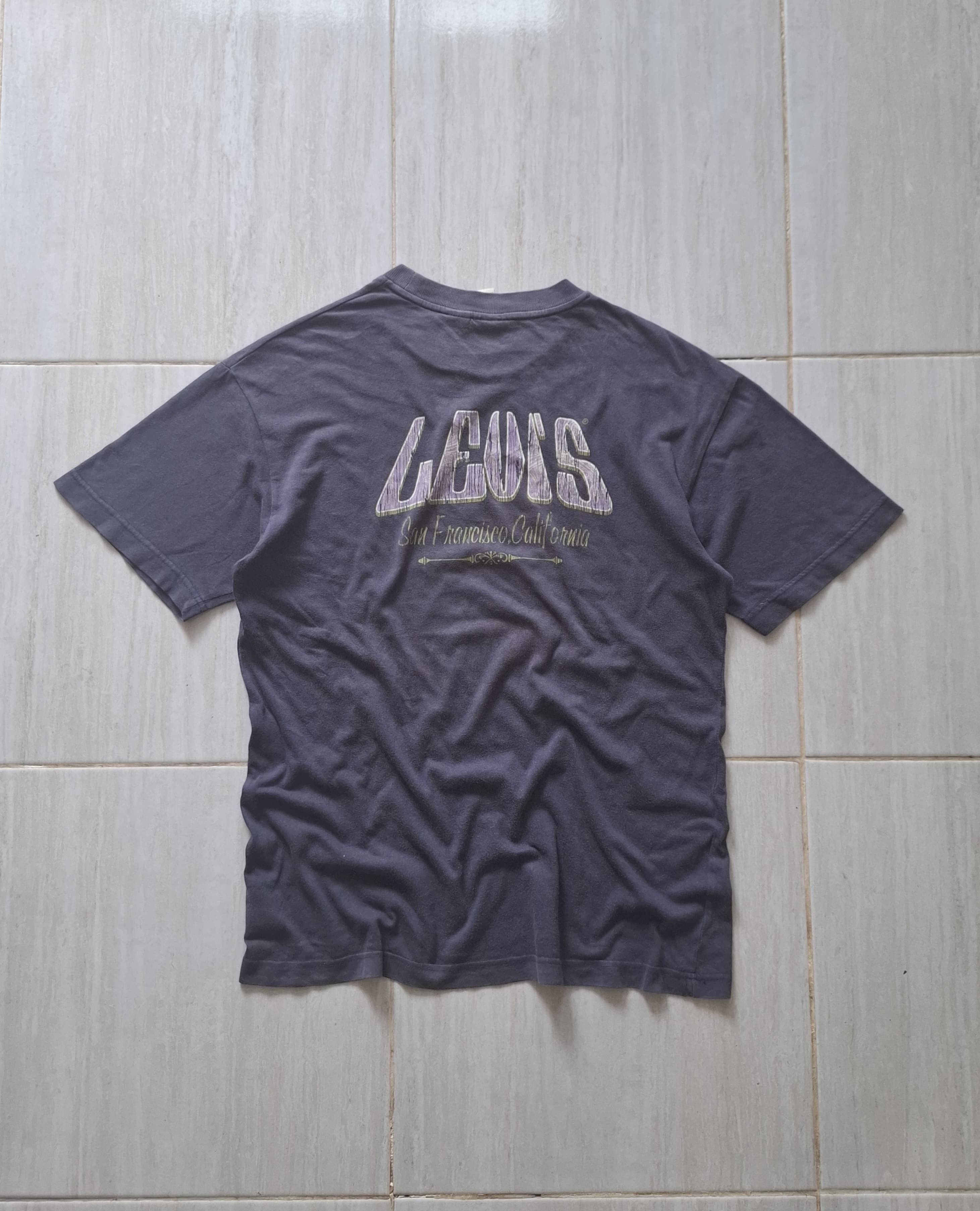 Levi's Vintage Clothing × Vintage Vintage Levis T-shirt 90s Size US M / EU 48-50 / 2 - 1 Thumbnail