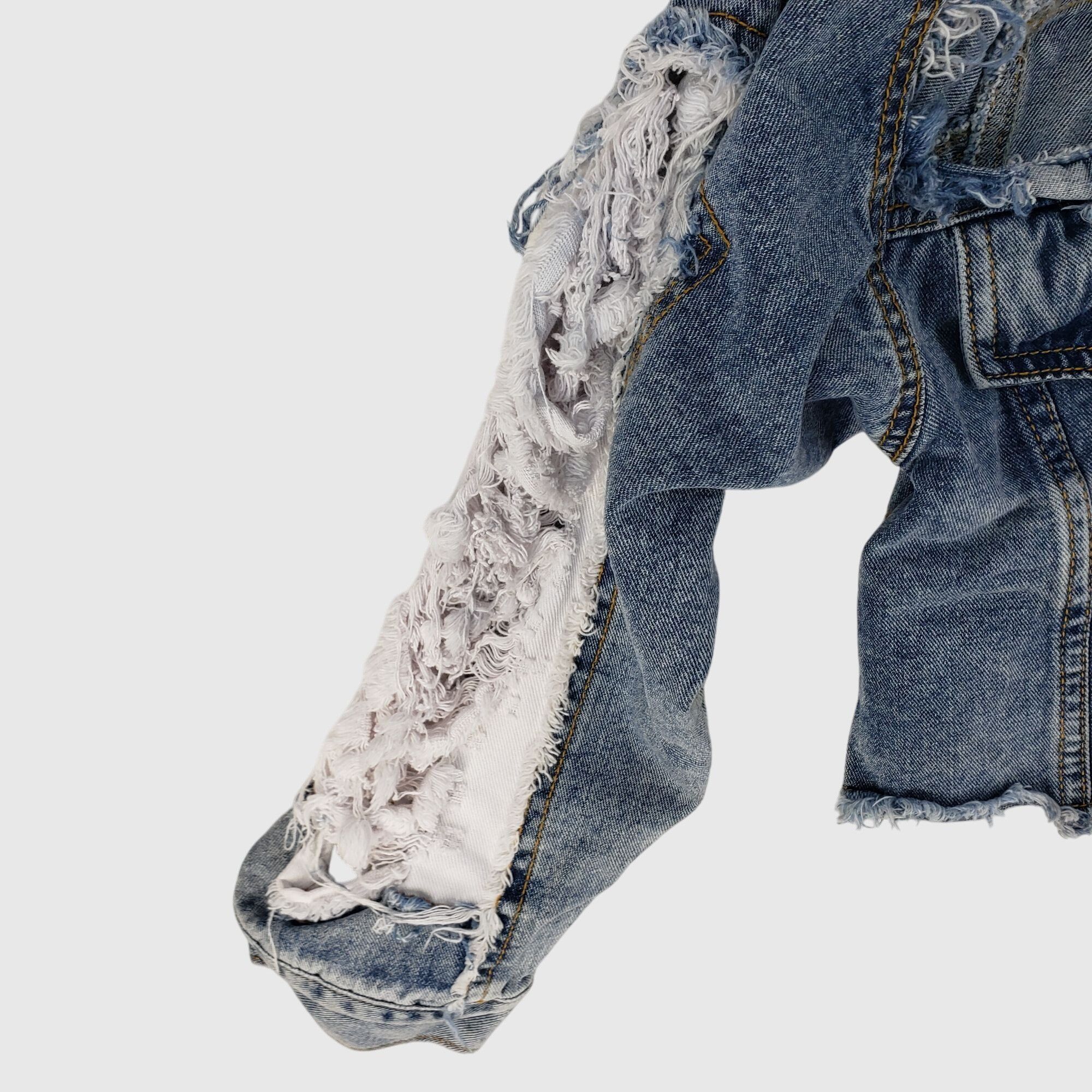 Other American Bazi Womens Cropped Distressed Denim Jacket Sz S Size S / US 4 / IT 40 - 6 Thumbnail