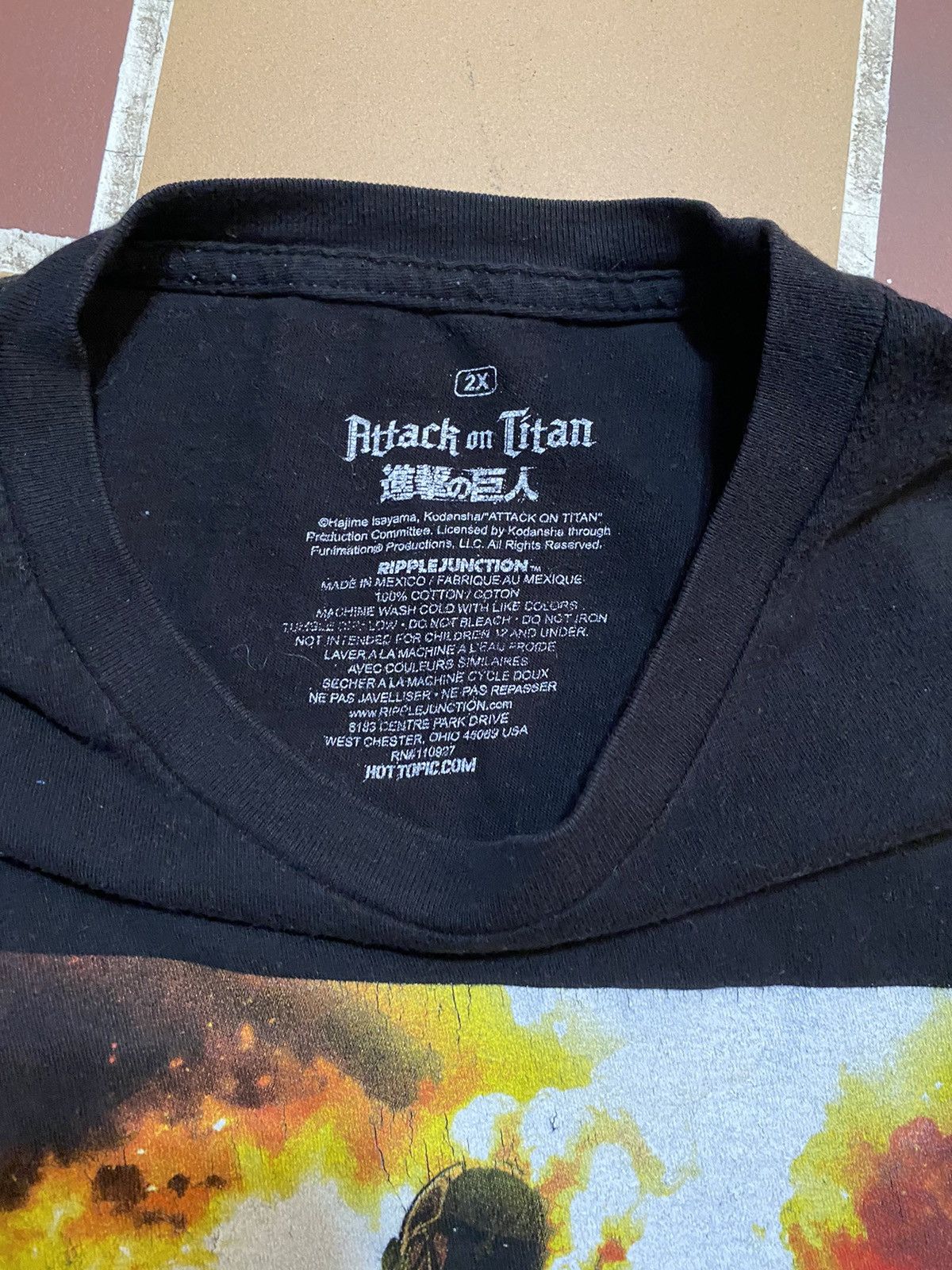Anime Vintage Rare Attack On Titan Season 1 Shirt Size US XXL / EU 58 / 5 - 4 Thumbnail