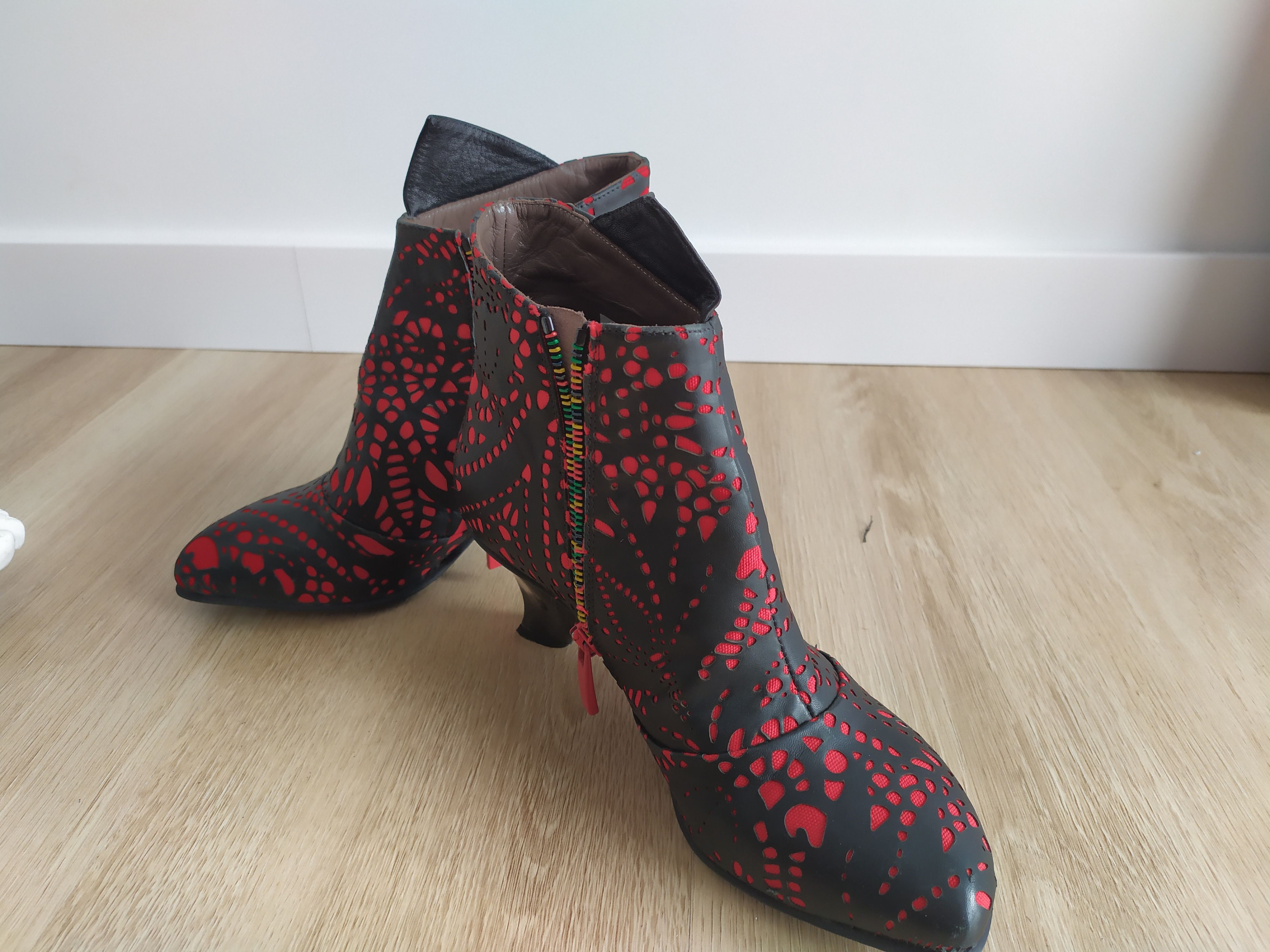 The Difference Lisa Tucci Unique Red Trani Ankle Boot with Laser Cut Detail Size US 7 / IT 37 - 11 Thumbnail