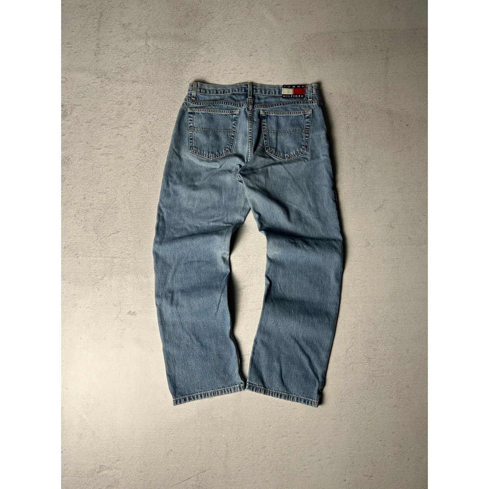 Tommy Hilfiger Vintage Tommy Hilfiger Straight Leg Jeans - Women's 9 Size 30" / US 8 / IT 44 - 2 Thumbnail