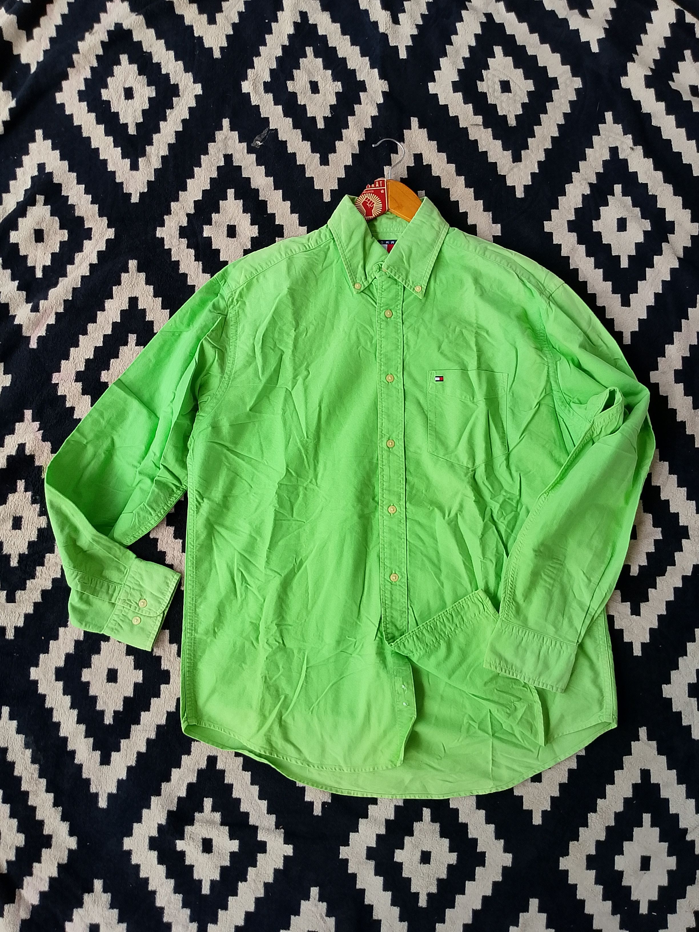 Tommy Hilfiger Vintage Tommy Hilfiger Lime Green Oxford Button Down Shirt Size US M / EU 48-50 / 2 - 2 Thumbnail