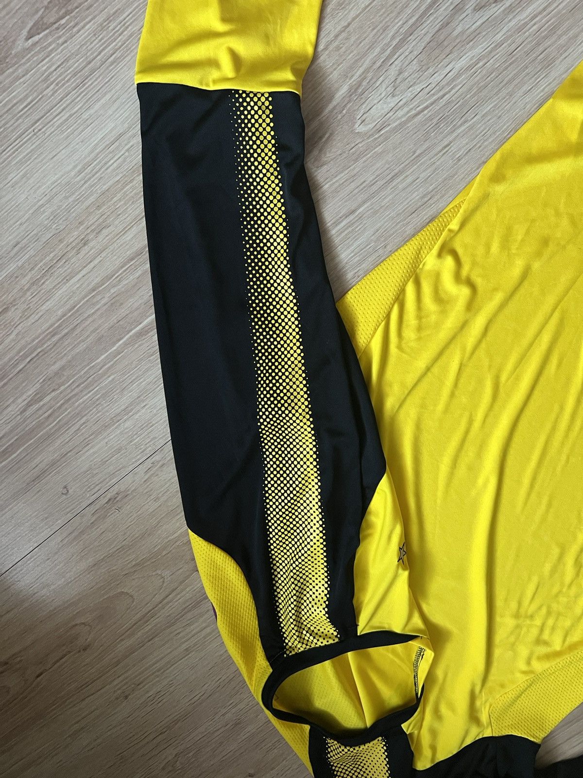 Puma 2017-18 BVB Borussia Dortmund Puma Training L/S Shirt Jersey Size US L / EU 52-54 / 3 - 10 Thumbnail