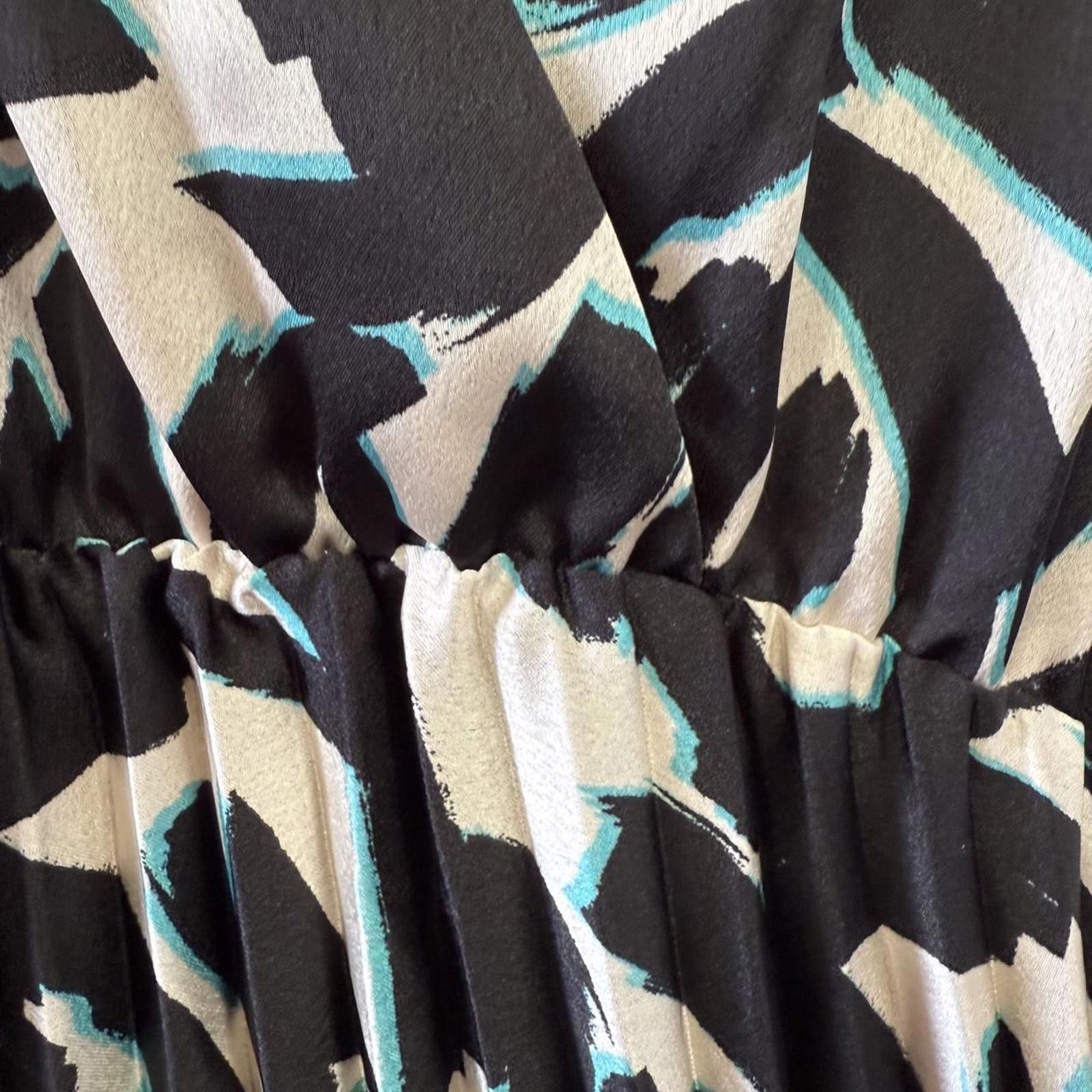 New Look New Look Women's Multi and Black Dress Size XL / US 12-14 / IT 48-50 - 2 Thumbnail