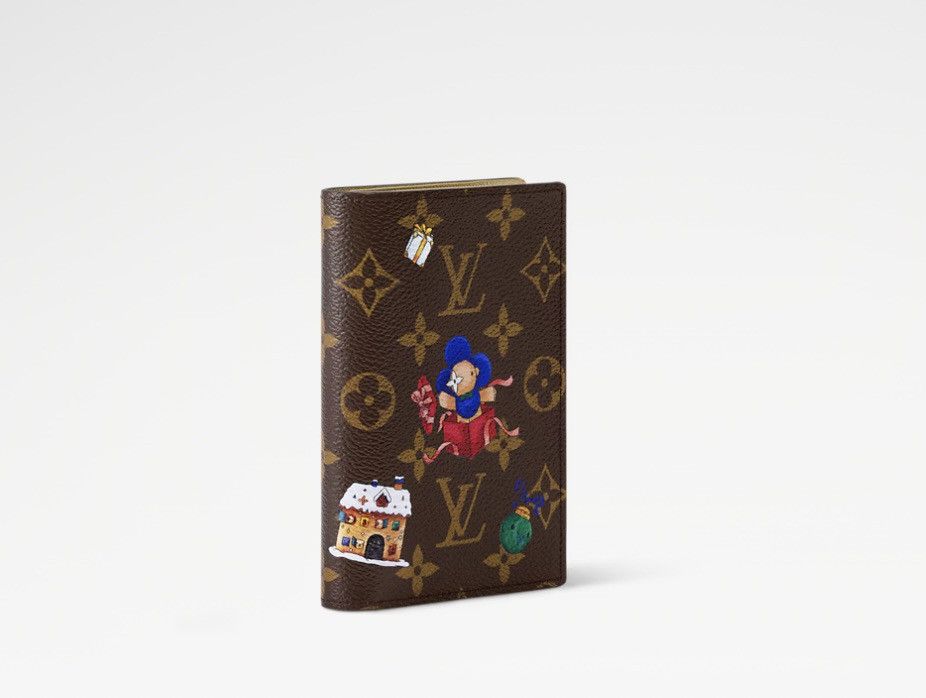 Louis Vuitton Louis Vuitton M15327 Passport Cover Monogram Iced Gold Size ONE SIZE - 2 Thumbnail