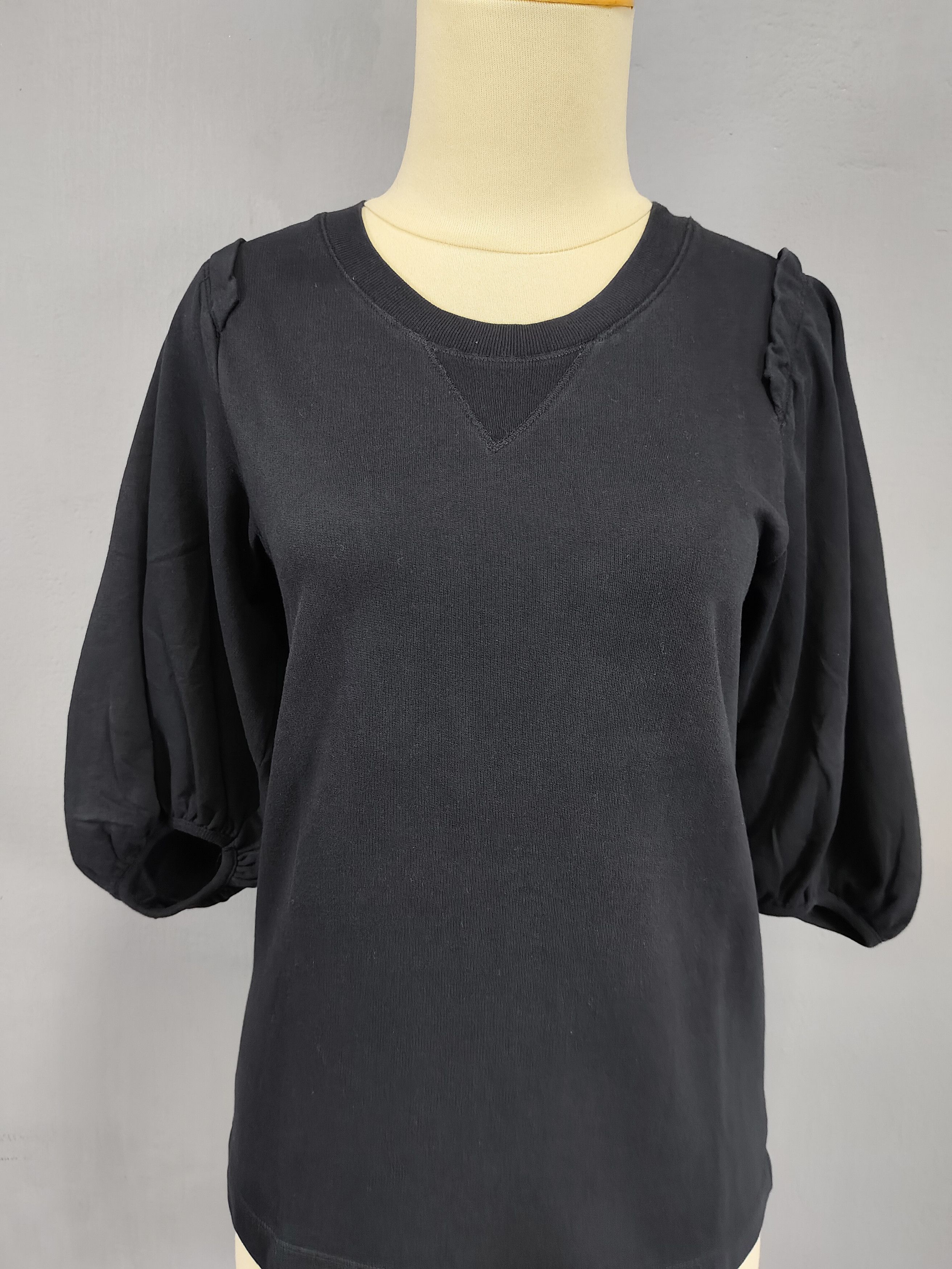 Dries Van Noten Dries Van Noten- Minimalist Structured Balloon Sleeve Tshirt Size S / US 4 / IT 40 - 2 Thumbnail