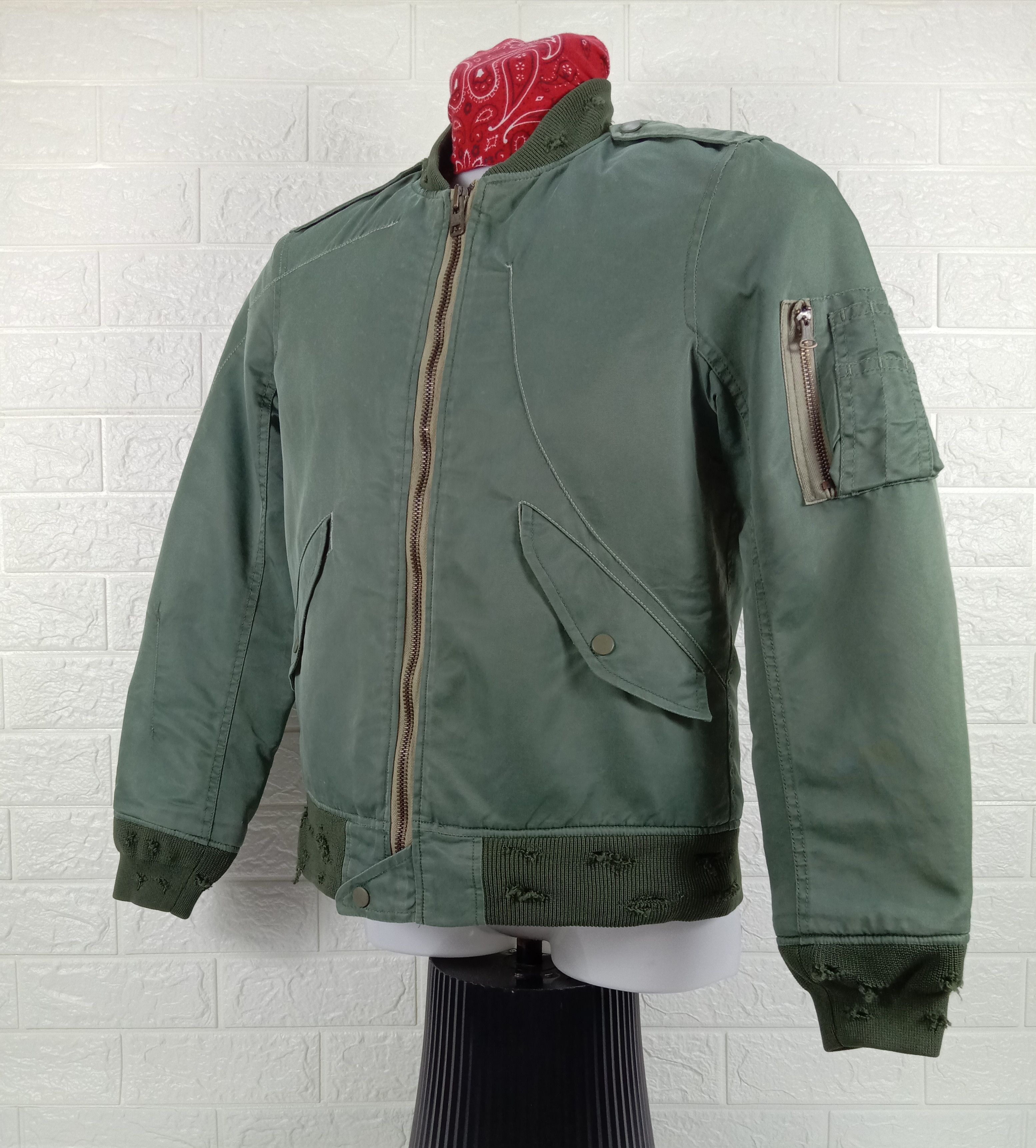 Japanese Brand Vintage Army Japanese Inpaichthys Kerri Bomber Jacket Size US S / EU 44-46 / 1 - 3 Thumbnail