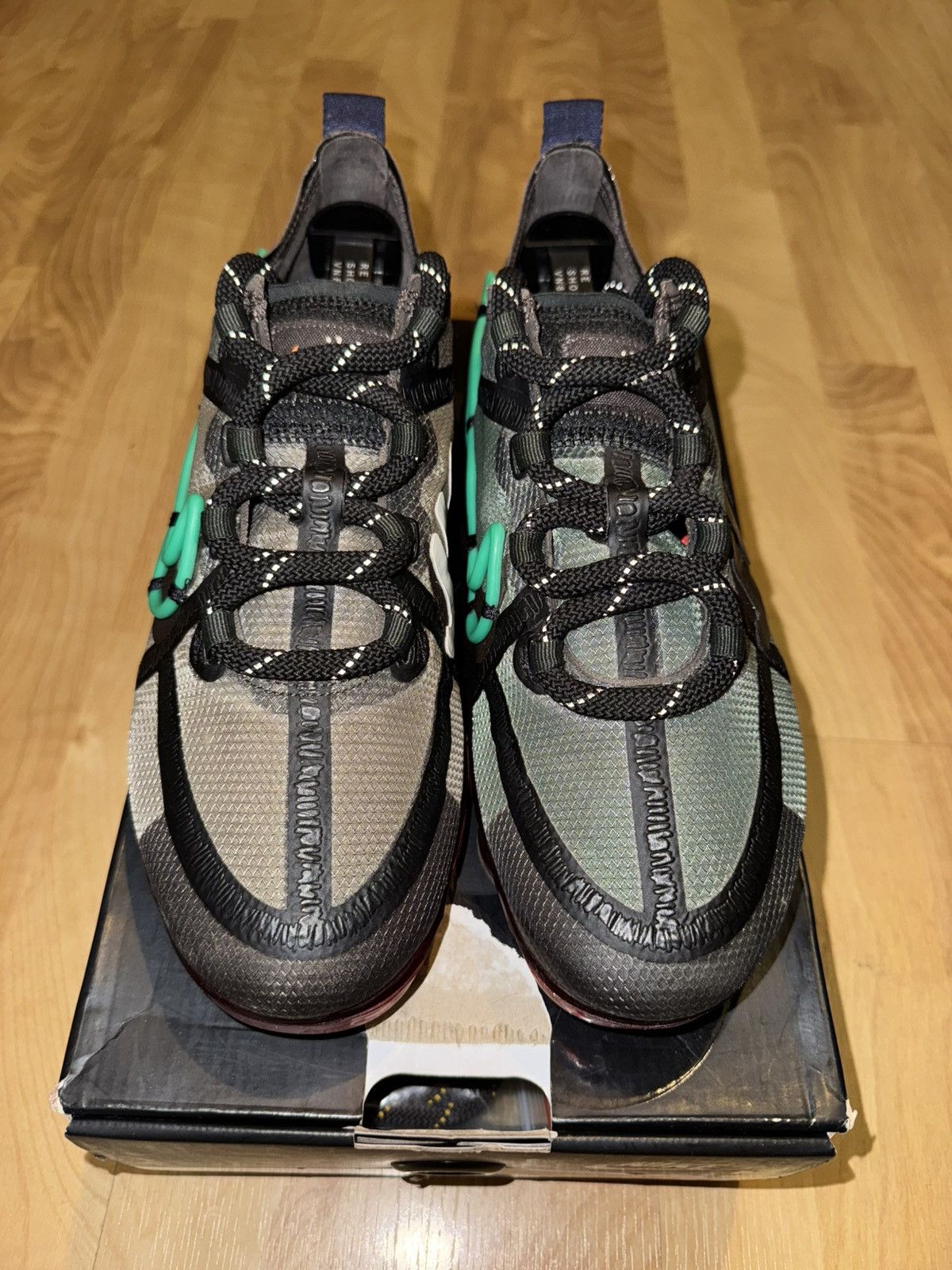 Cactus Plant Flea Market × Nike Nike Air Vapormax CPFM (Cactus Plant Flea Market) Size US 8.5 / EU 41-42 - 3 Thumbnail