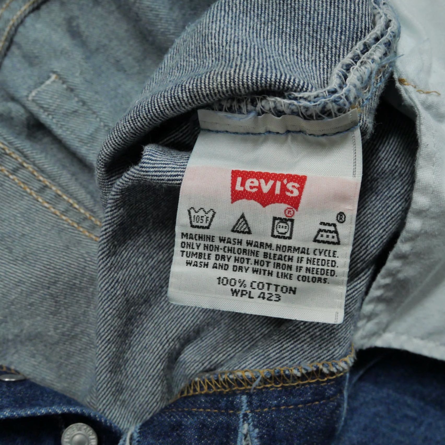 Levi's VINTAGE Levi's 501 Jeans Mens 38x32 Blue Button Fly Pants Y2K Size US 34 / EU 50 - 5 Thumbnail