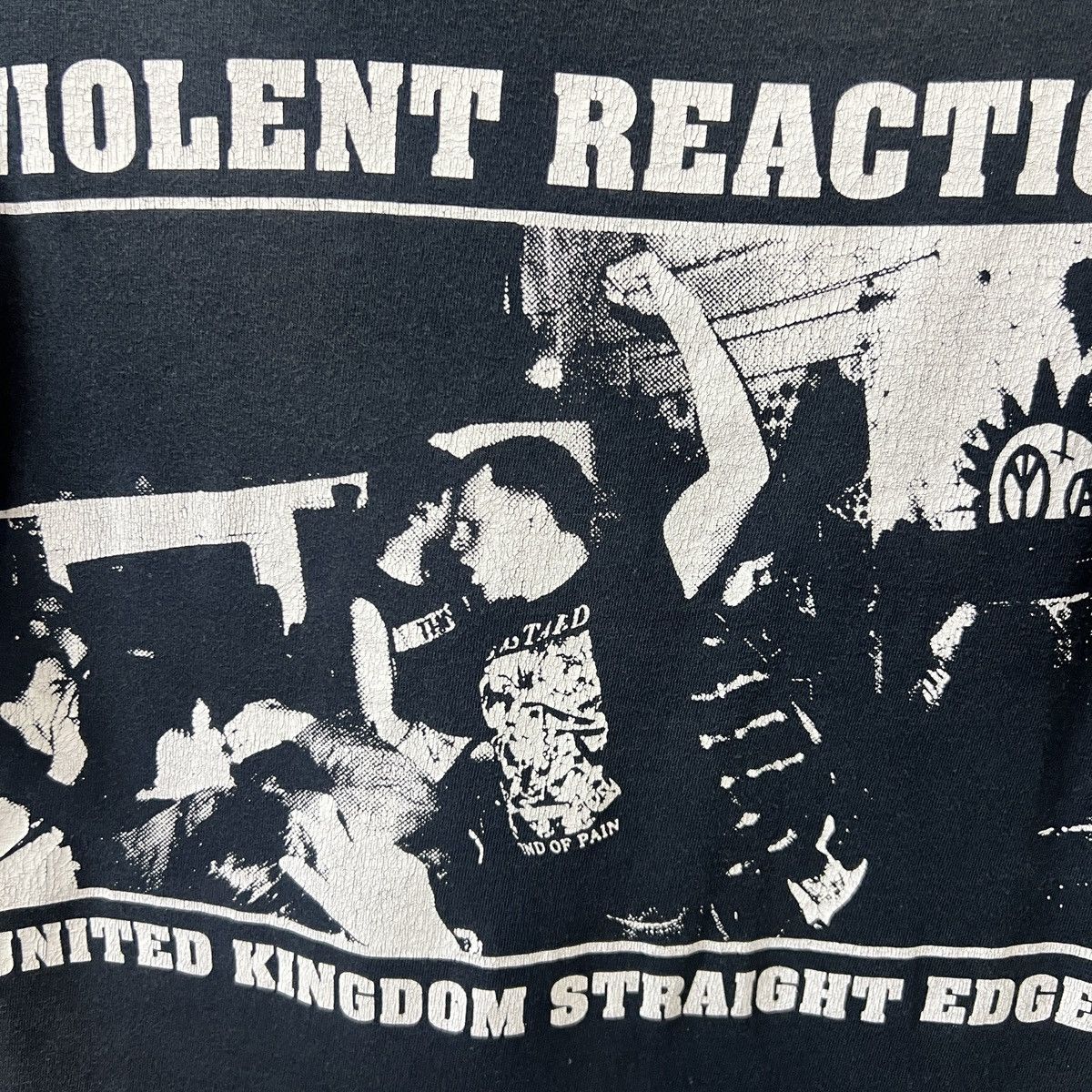 Band Tees VTG VIOLENT REACTION Size US S / EU 44-46 / 1 - 3 Thumbnail