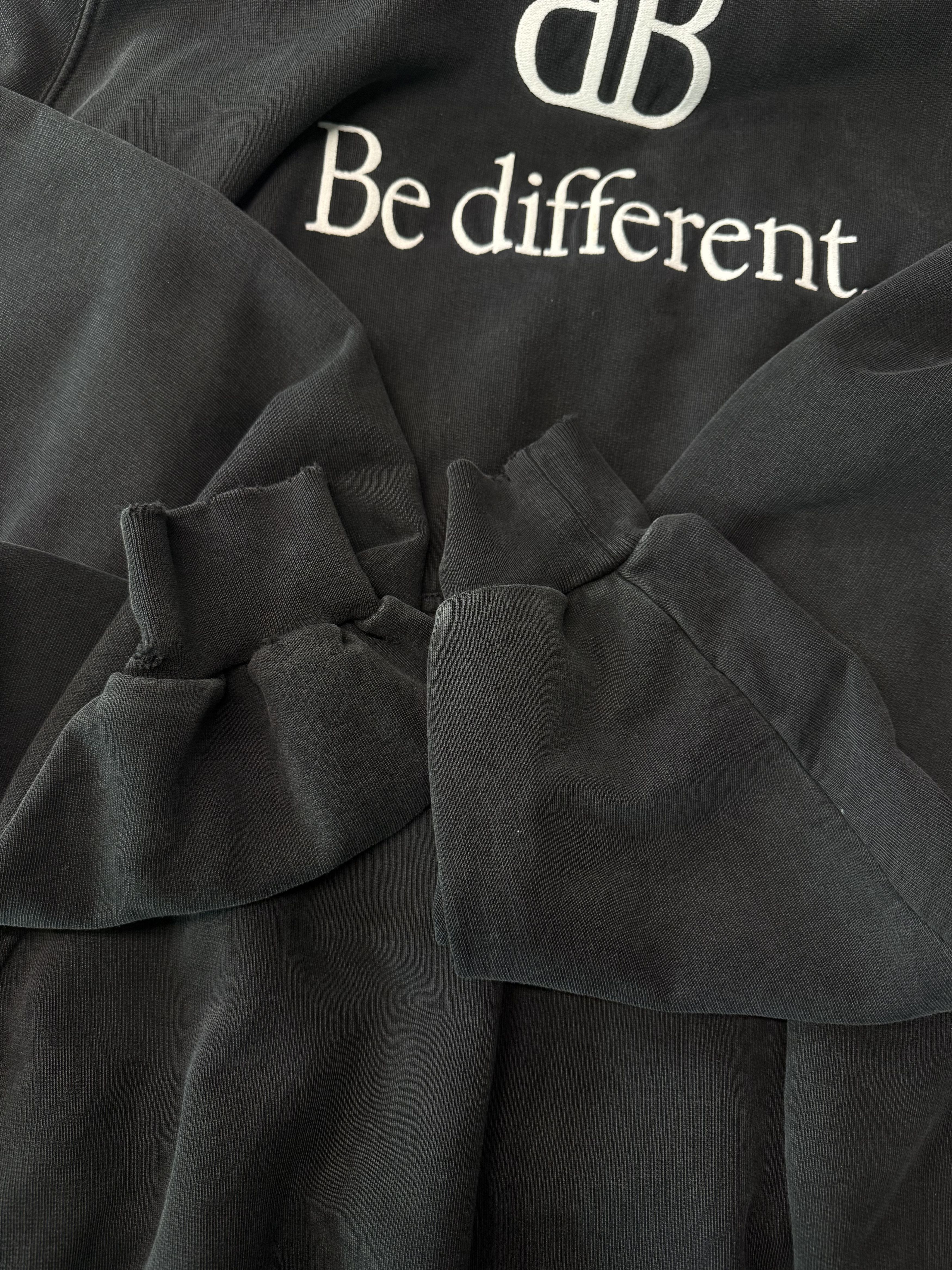 Balenciaga Balenciaga Be Different Patched Layered Hoodie Size US M / EU 48-50 / 2 - 5 Thumbnail