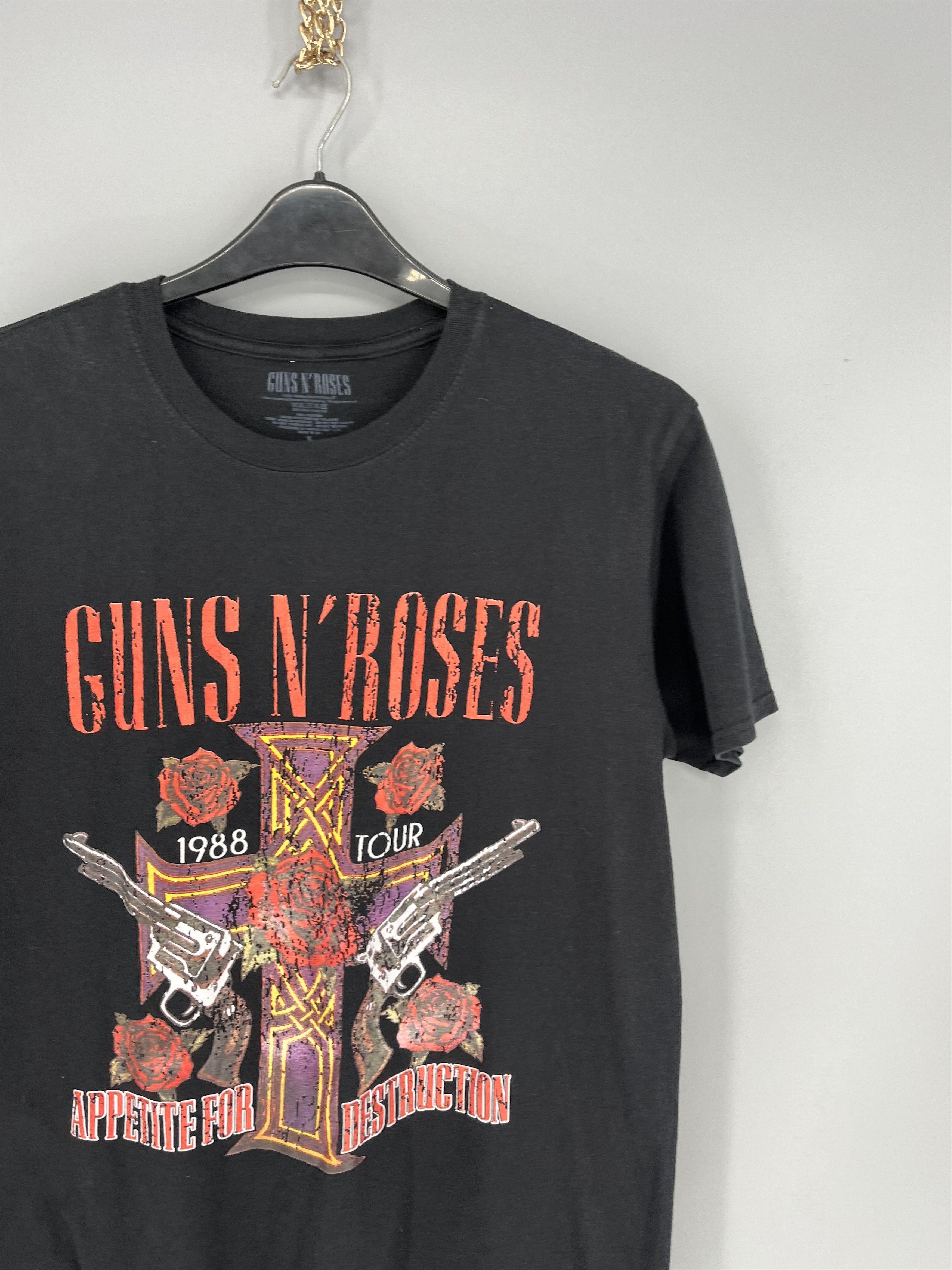 Band Tees Vintage Y2K Guns And Roses tee Band Rock Metal streetwear Size US XL / EU 56 / 4 - 5 Thumbnail
