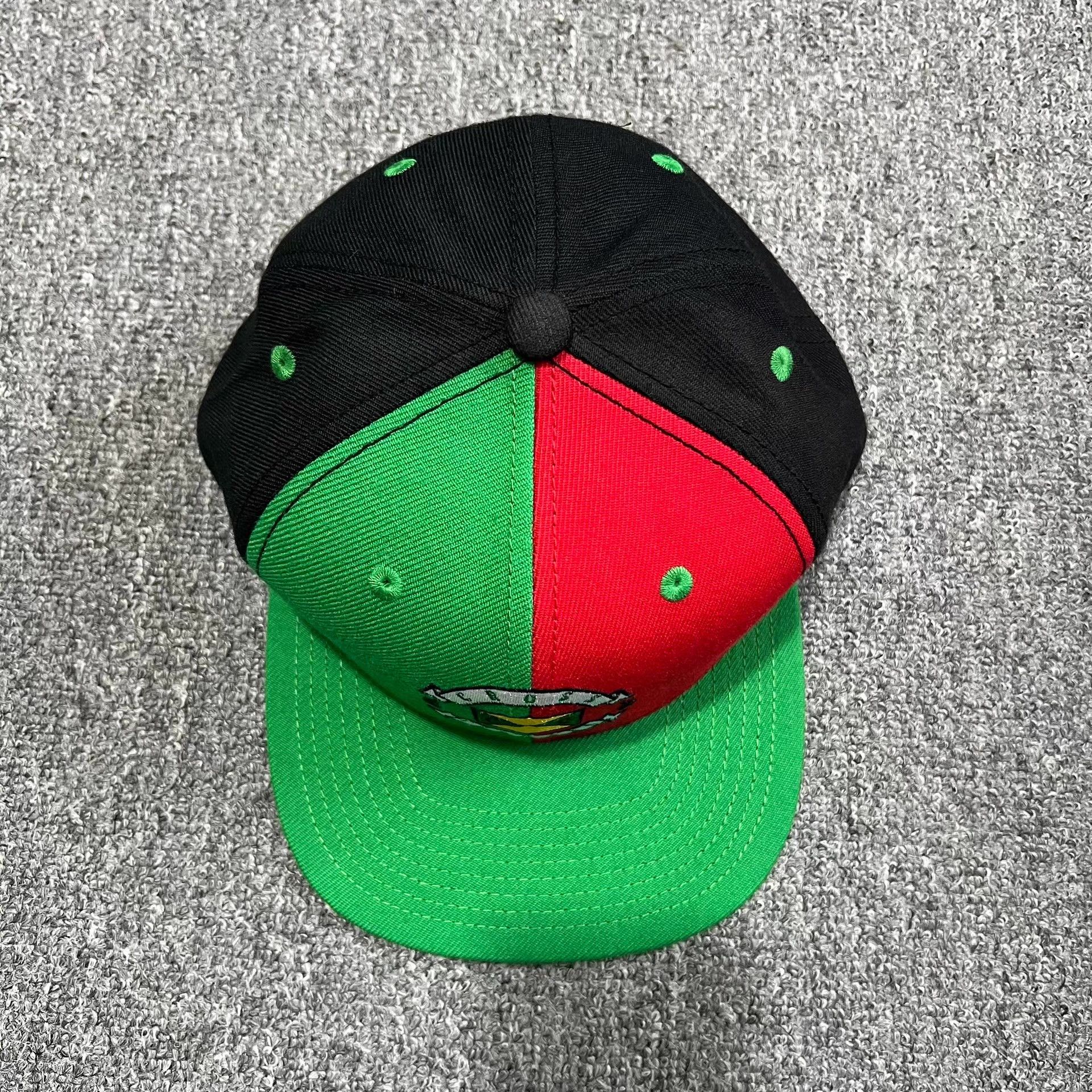 Cross Colours Cross Colours Curved Brim Baseball Cap / Sun Hat Q7 Size ONE SIZE - 7 Thumbnail