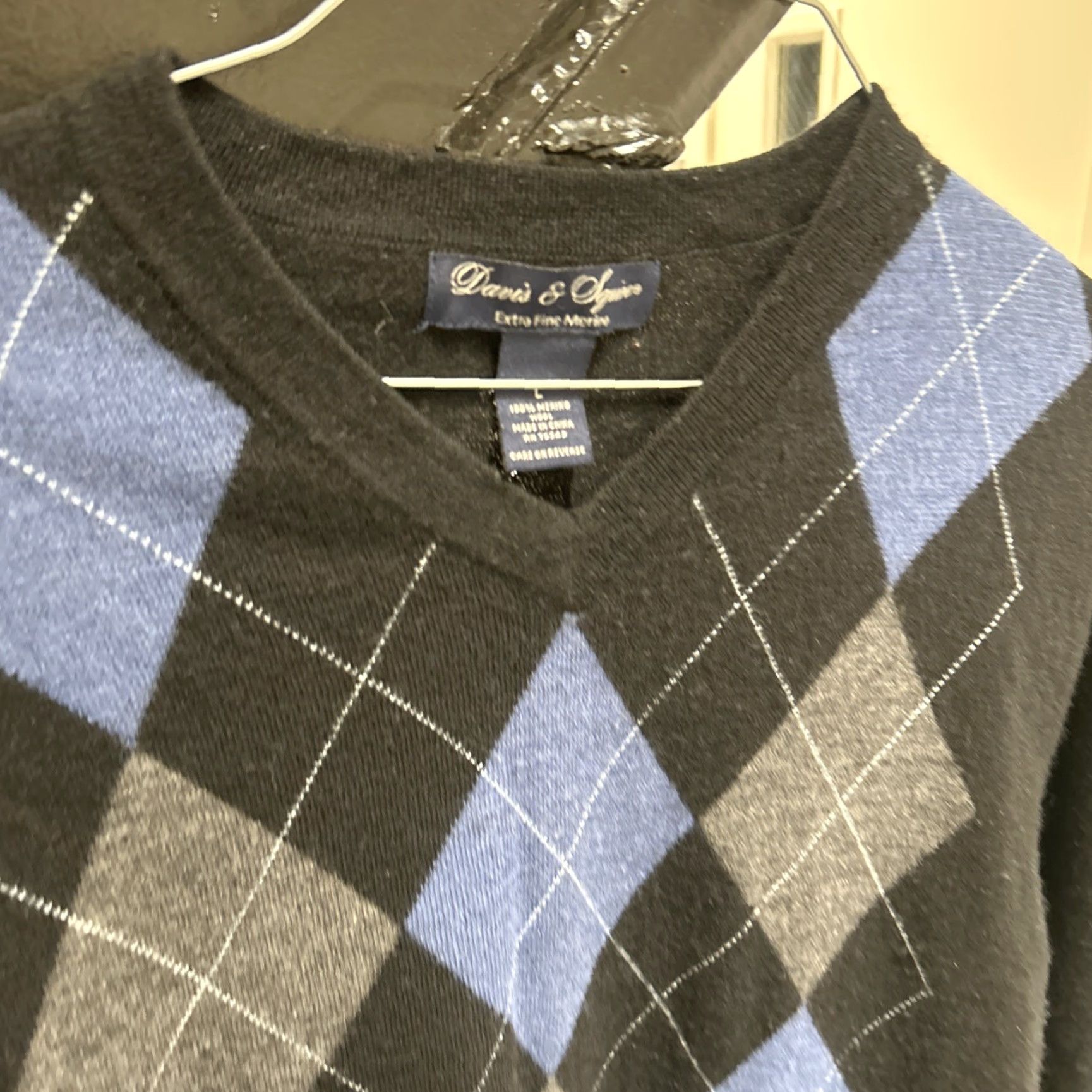 Vintage **Davis & Squire XL Blue Geometric Wool Men's Pullover Sweater** User: Davis & Squire XL Blue Geometric Wool Men's Pullover Sweater Size US XL / EU 56 / 4 - 3 Thumbnail