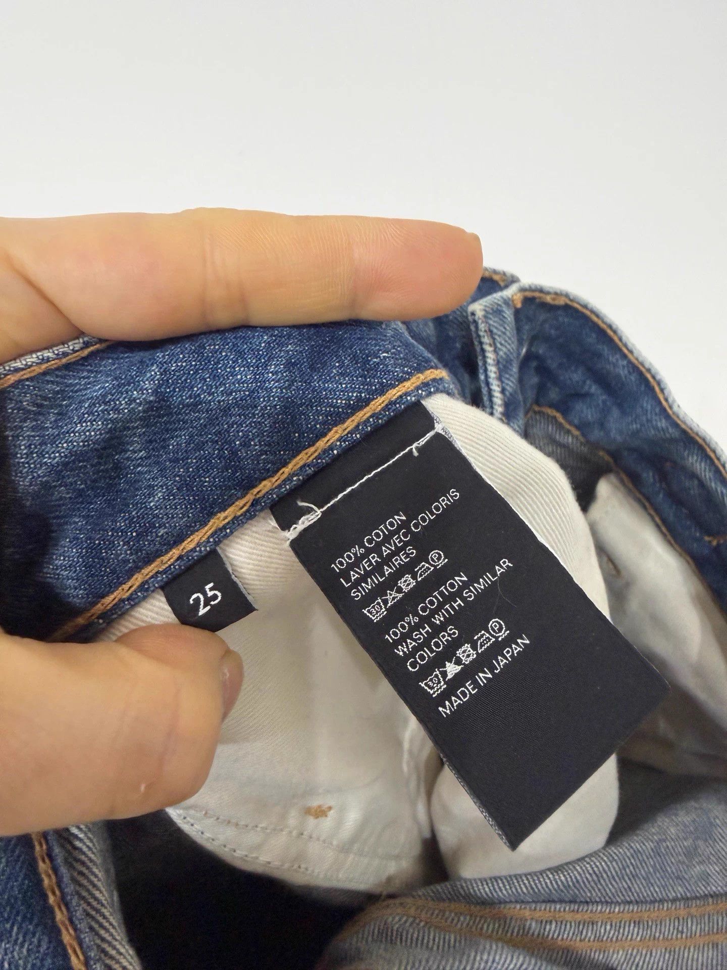 Celine Celine Triomphe 003 07UW Gold Button Jeans 25 99New Size 25" / US 0 / IT 36 - 5 Thumbnail
