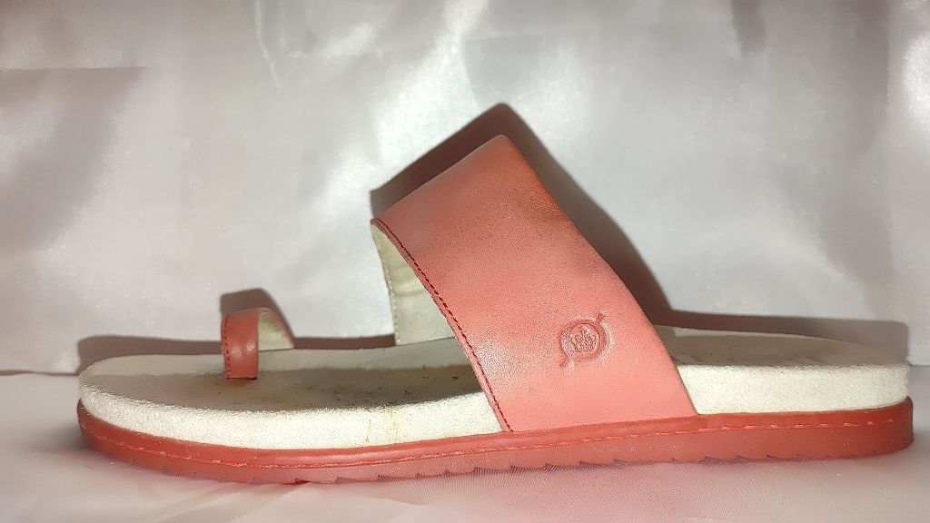 Born Born Inslo Leather Toe Loop Sandal Size 9M Size US 9 / IT 39 - 3 Thumbnail