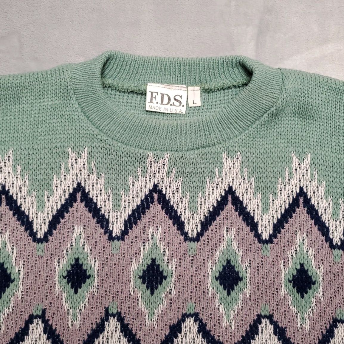Vintage VINTAGE FDS Sweater Men L Green Diamond Geometric Grandpa Core Boxy Y2K 90s Crew Neck Knit Pullover Casual Mens Size US L / EU 52-54 / 3 - 2 Thumbnail