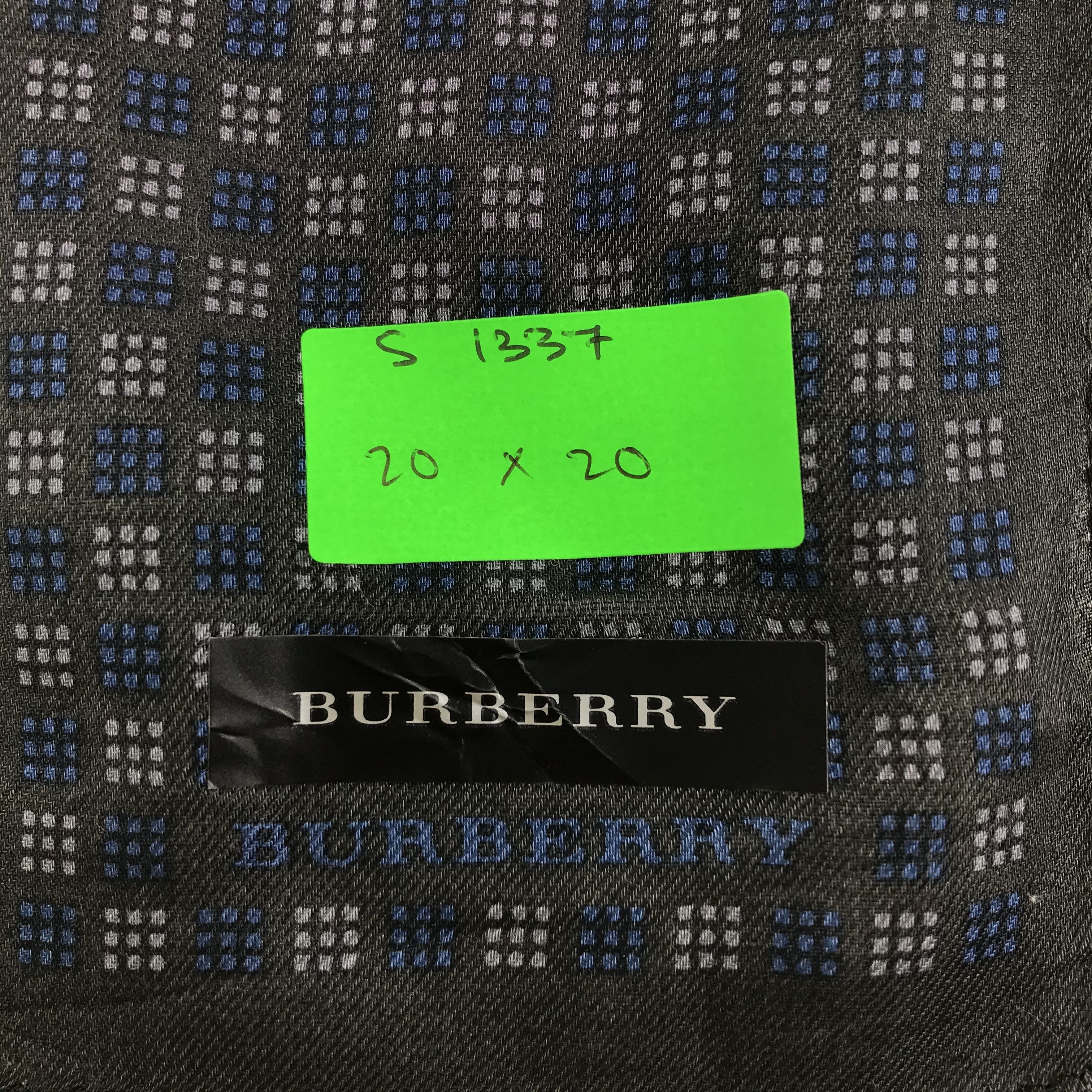 Burberry × Vintage Burberry Bandana / Handkerchief / Neckerchief - S1337 Size ONE SIZE - 5 Thumbnail