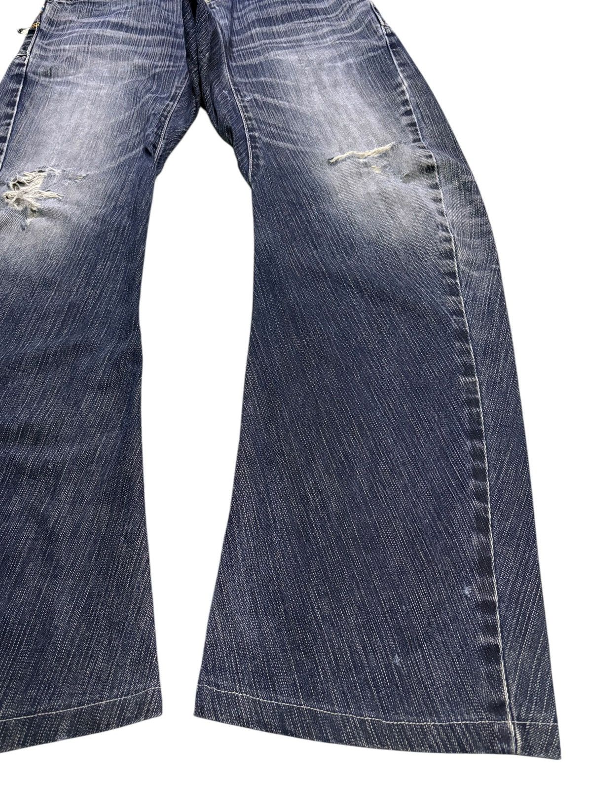 Edwin × Japanese Brand Exclusive Vintage Edwin Buckle Back Ripped Baggy Jeans Size US 29 - 7 Thumbnail
