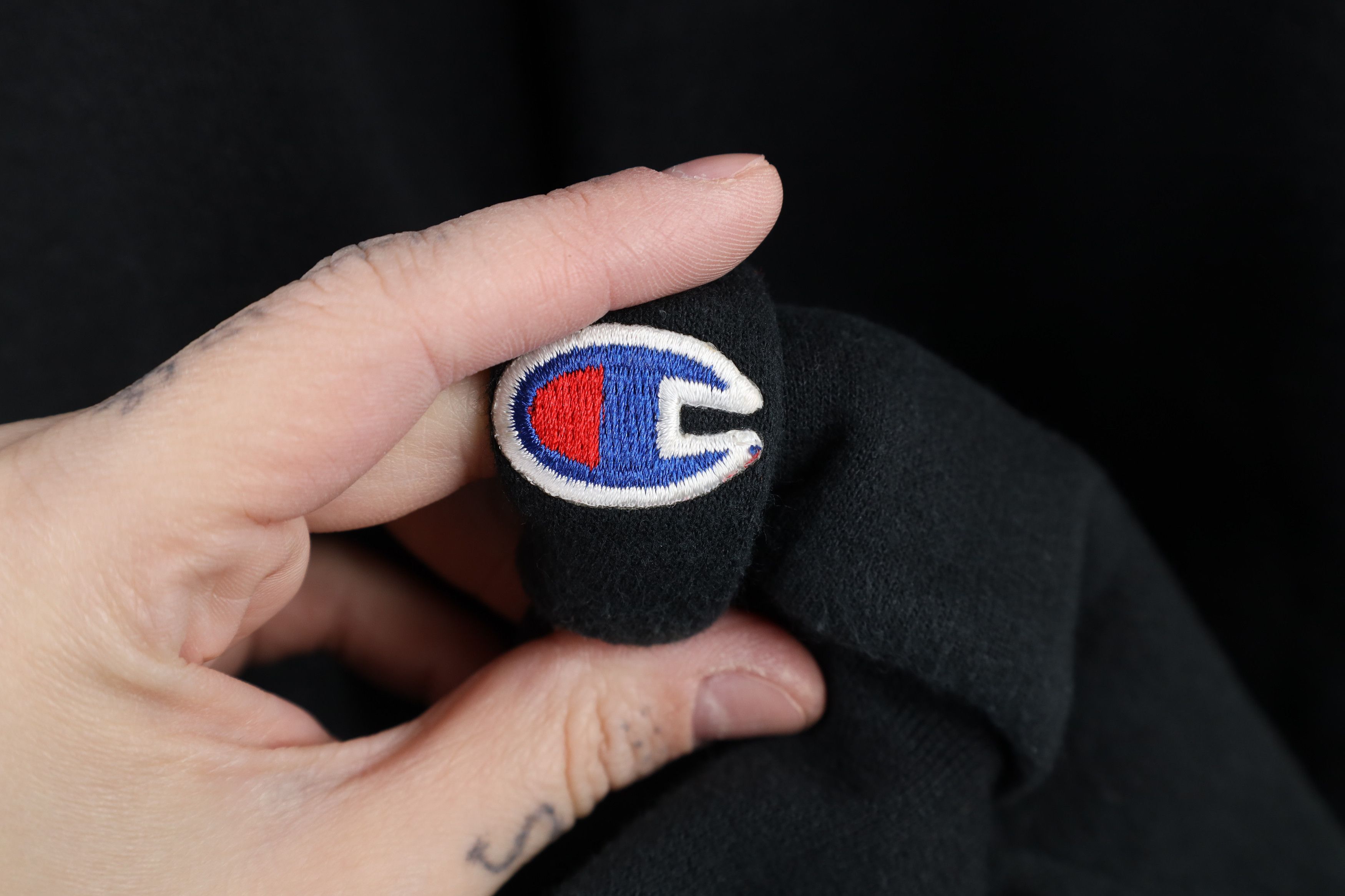 Champion × Vintage Vintage 90s Champion Spell Out Crewneck Sweatshirt Black Size US XXL / EU 58 / 5 - 4 Thumbnail