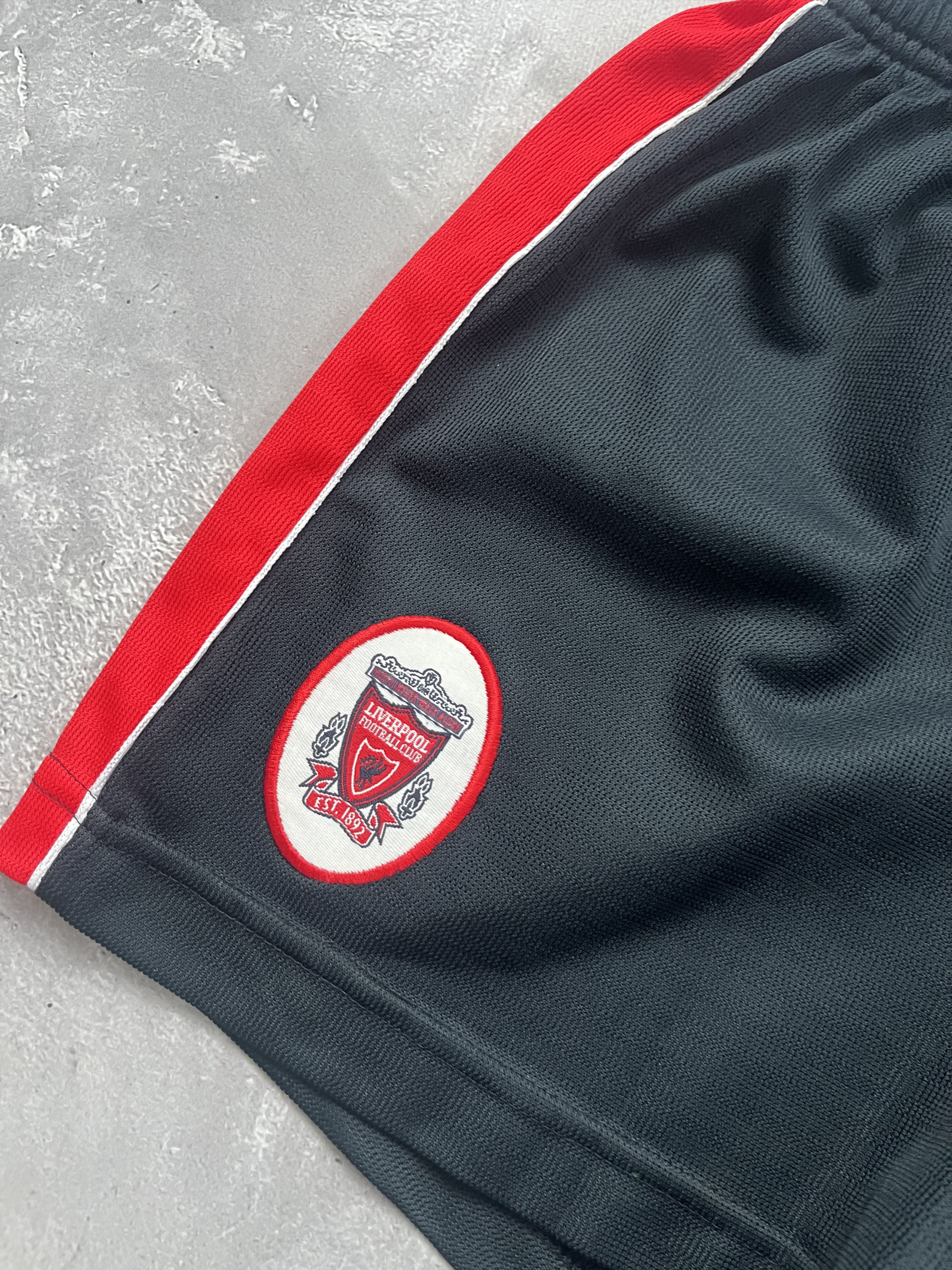 Reebok Liverpool Home football Shorts Reebok Black Men Size 26 Size US 26 / EU 42 - 2 Thumbnail