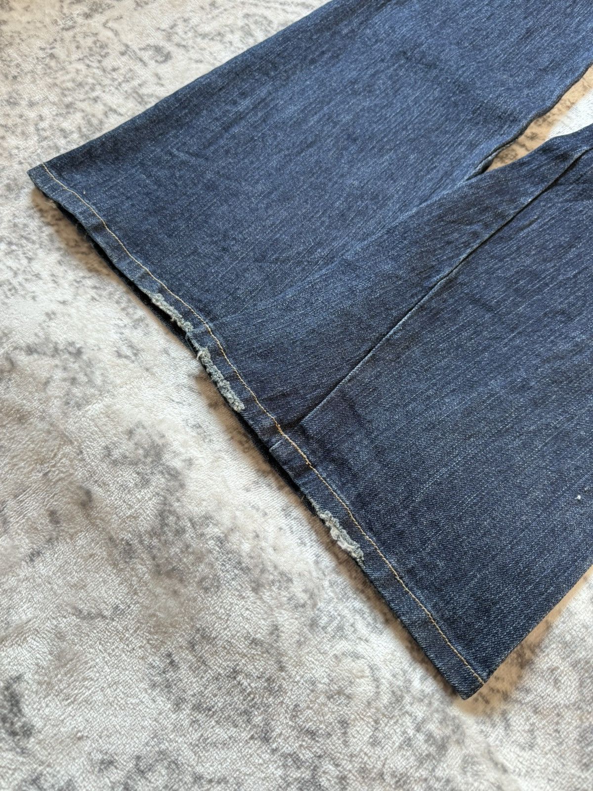 Southpole Vintage Southpole Dark Wash Spiral Flared Jeans Size US 30 / EU 46 - 16 Thumbnail