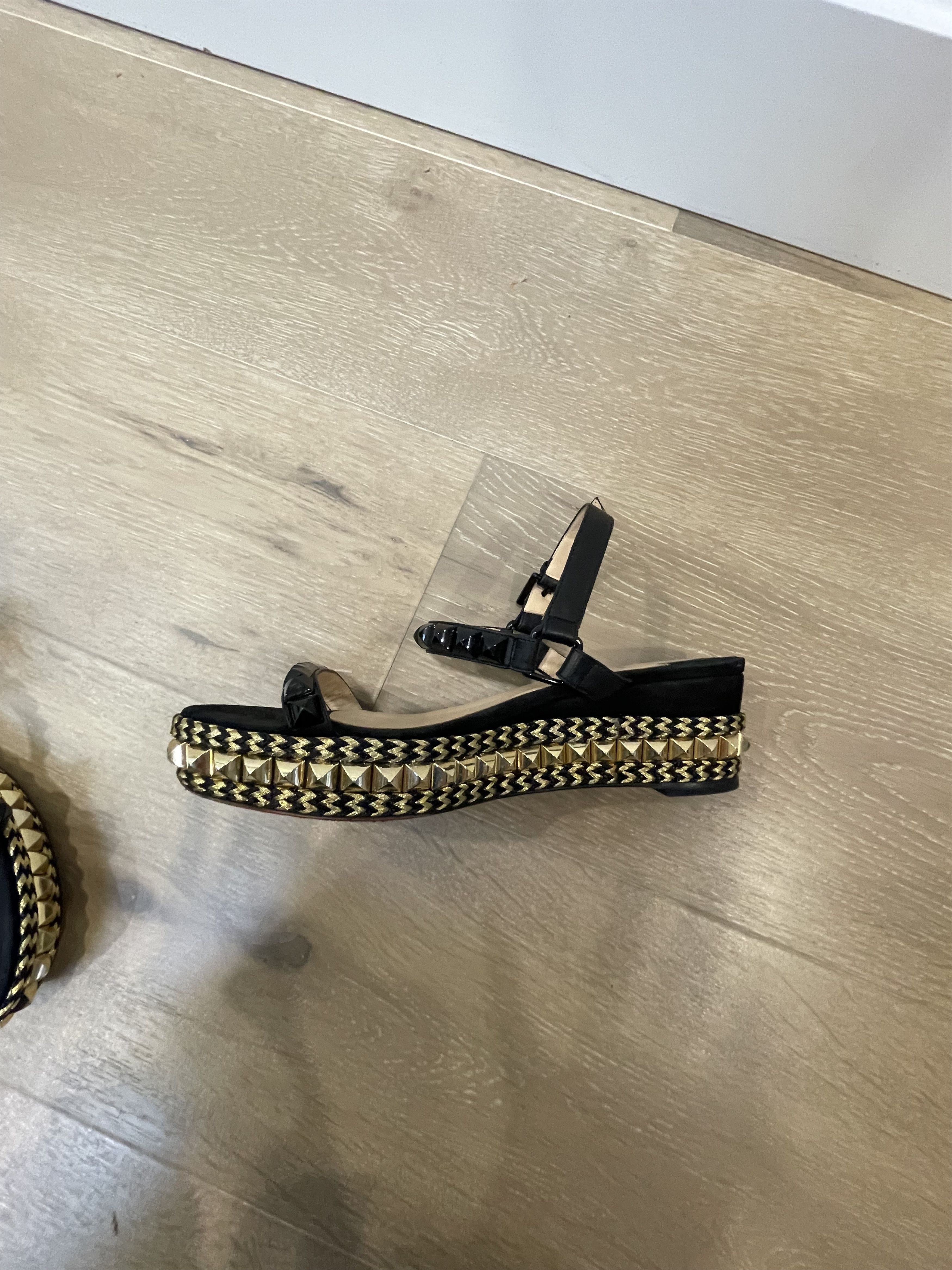 Christian Louboutin Christian Louboutin Black Platform Espadrilles w.Gold Studs Size US 8 / IT 38 - 4 Thumbnail