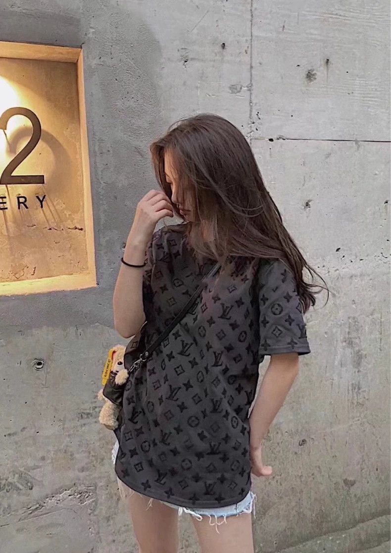 Louis Vuitton Louis Vuitton Monogram Flocked Full Logo Pocket Short Slee Size US L / EU 52-54 / 3 - 8 Thumbnail