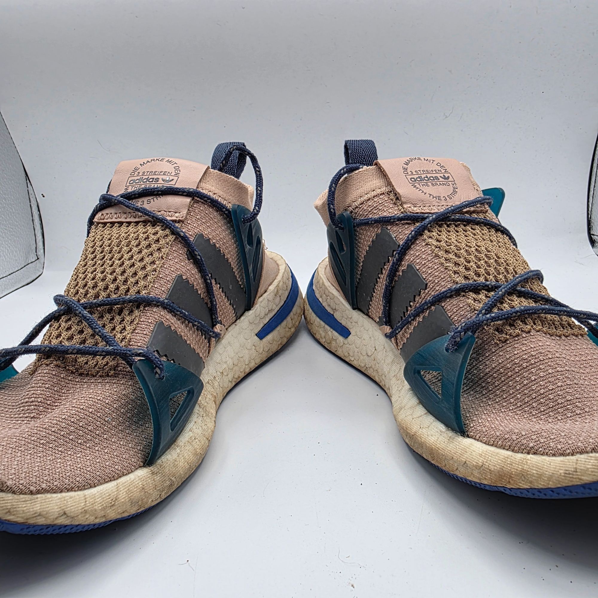 Adidas Adidas Originals Arkyn Beige Ash Pearl Womens Size 7 Athleti Size US 7 / IT 37 - 3 Thumbnail