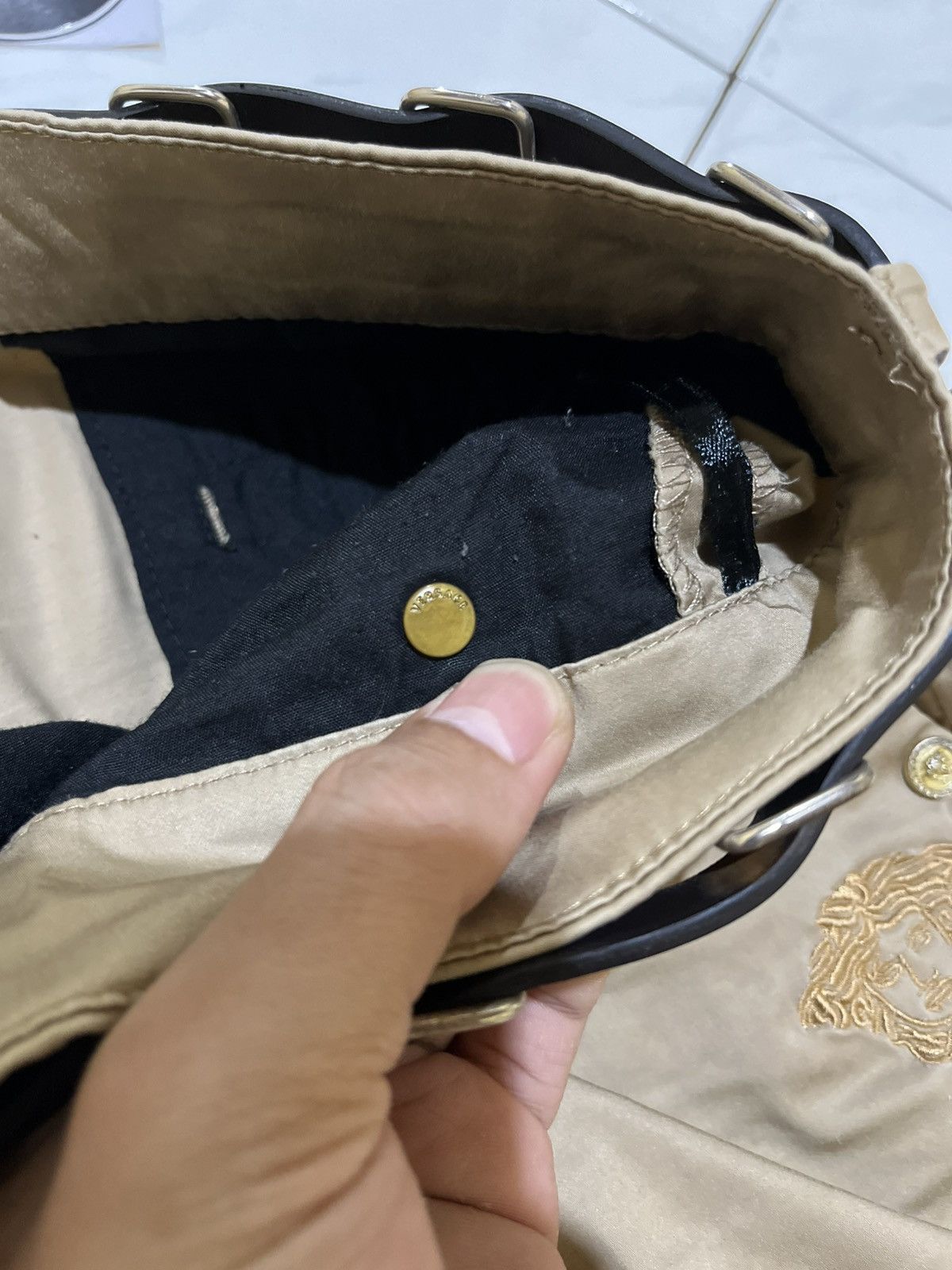 Versace 🔥 Gianni Versace Short Pants Size US 32 / EU 48 - 13 Thumbnail
