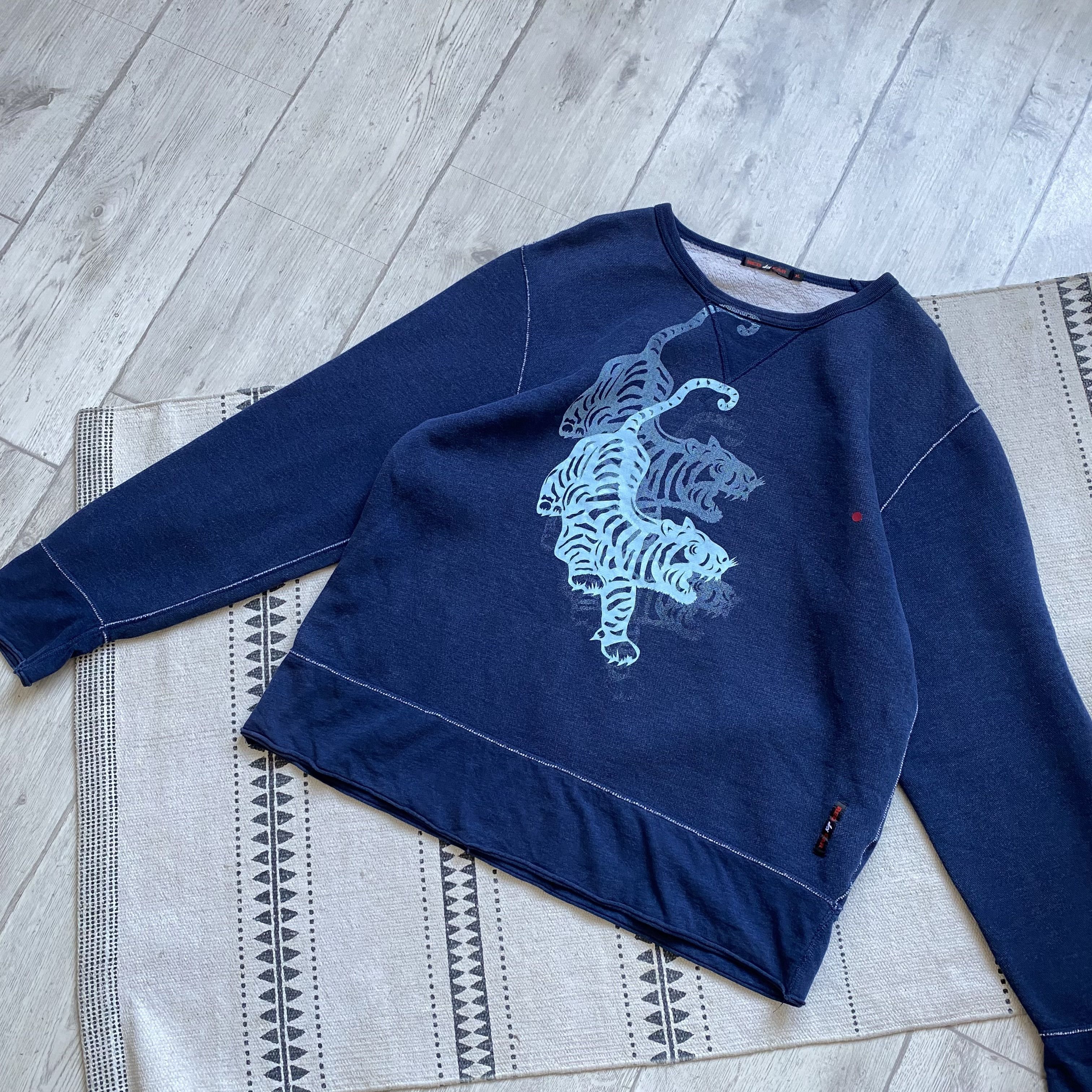 Paul Smith Red Ear 🐅 Designer Paul Smith Red Ear Sweatshirt japanese tiger Size US L / EU 52-54 / 3 - 9 Thumbnail