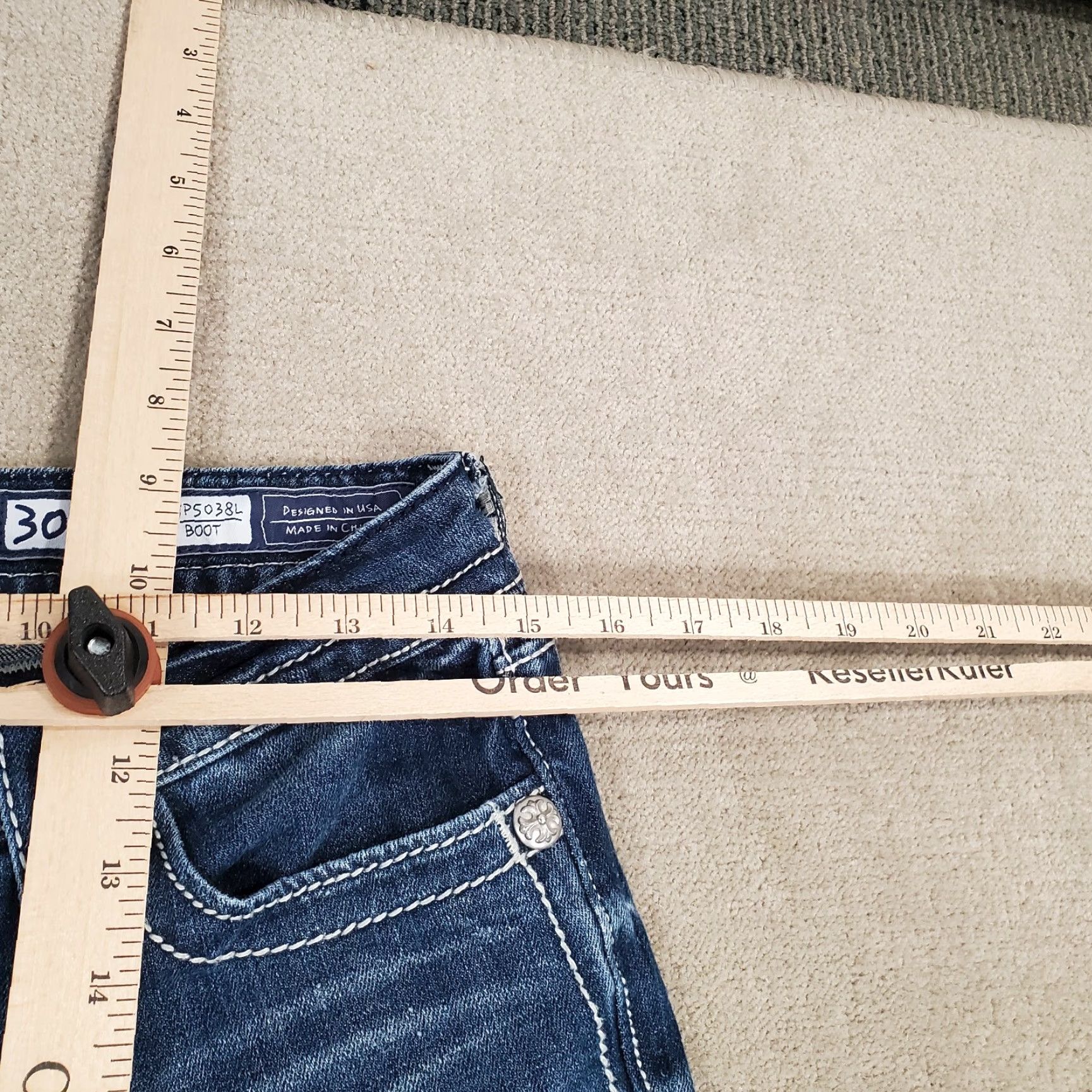 Miss Me VINTAGE Miss Me Jeans Womens 30 Boot Cut Blue Faded Dark Wash Rhinestones Fleur De Lis Jeans Womens 30 Blue Size 30" / US 8 / IT 44 - 7 Thumbnail
