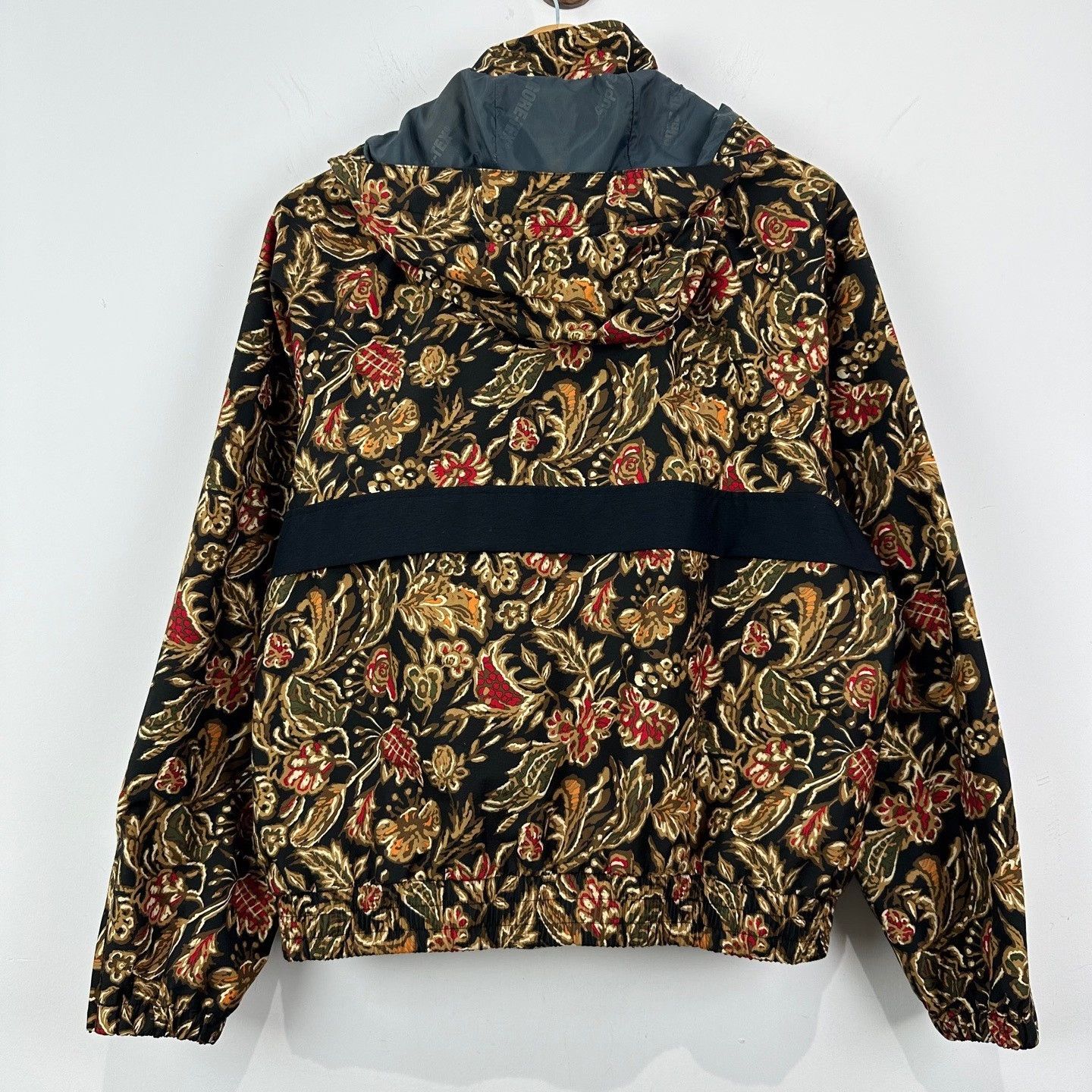 Supreme Supreme Gore-Tex Floral Jacket S Size US S / EU 44-46 / 1 - 2 Thumbnail